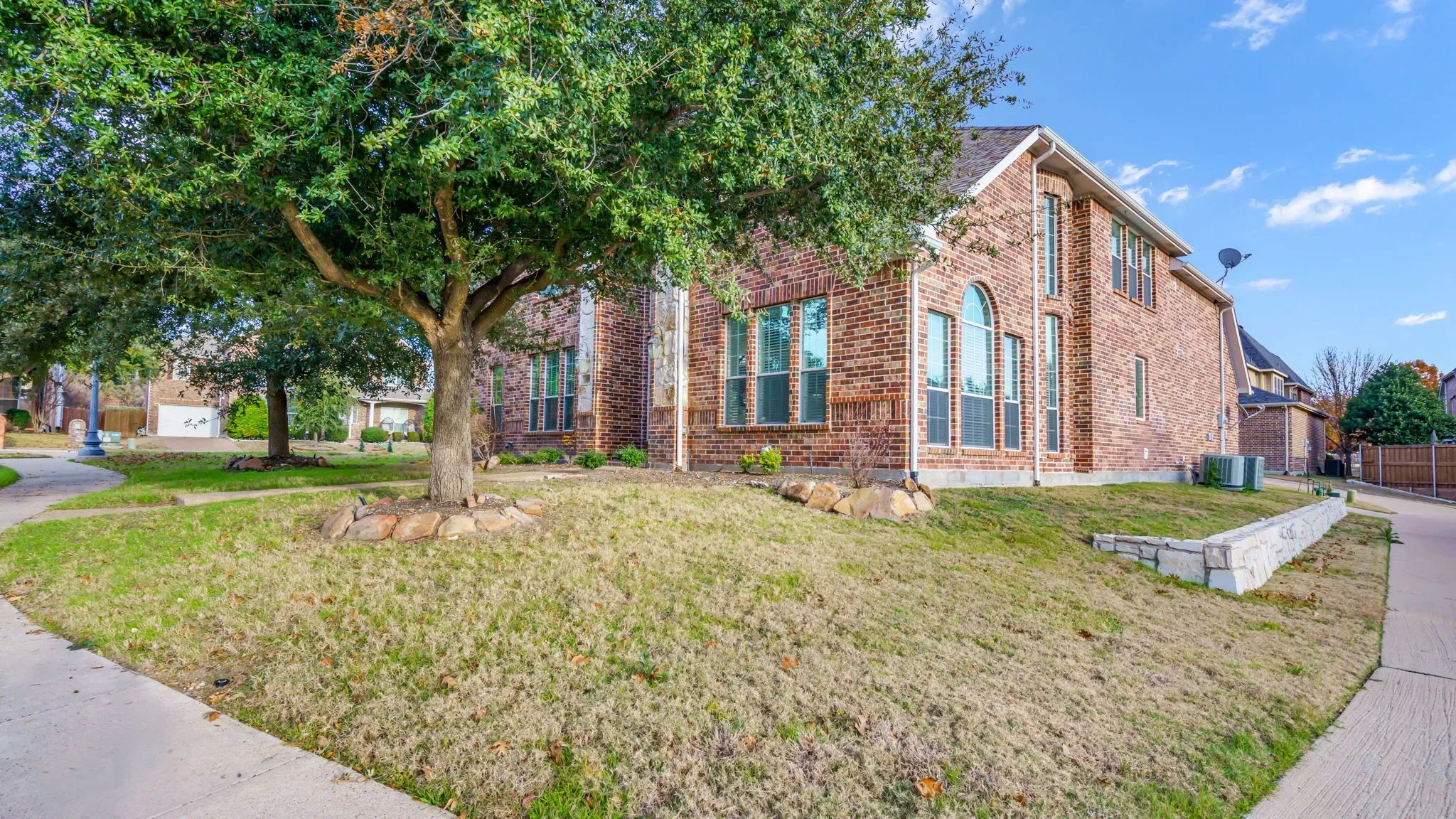 Single Family Residence For Rent in Collin County , 11890 Forge Drive, Frisco, Texas 75035, 4 Bedroom, 3 Bathroom, 2 Garage spaces, 3,593 Sqft, built in 2004, mls#21353942, Real Estate Agent in Frisco, Homes For Rent in Collin county, Homes For Rent in Frisco, Realtor in Frisco Texas, Real Estate Brokerage Independent Realty Texas, Luminita Cordes Realtor