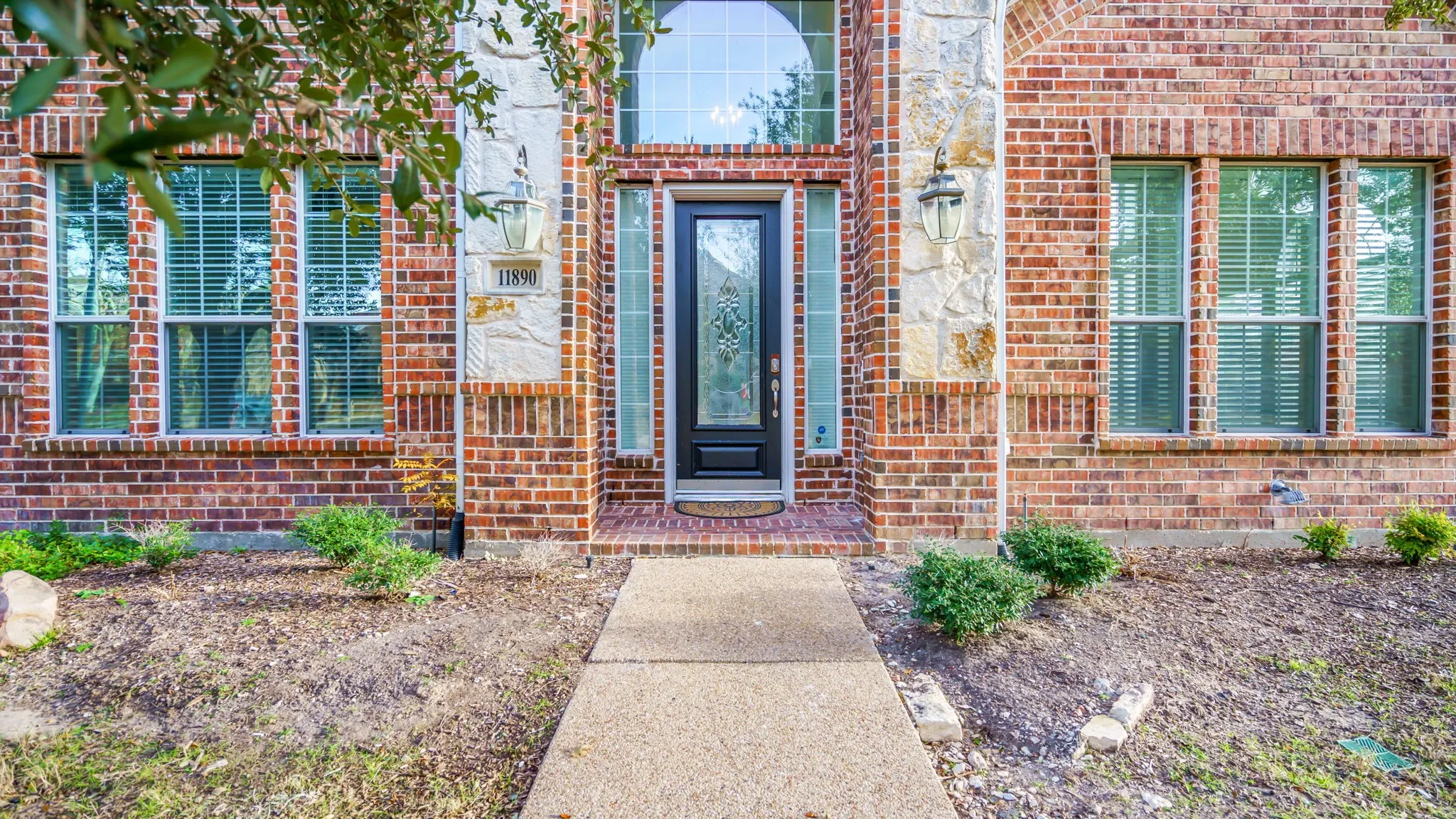 Single Family Residence For Rent in Collin County , 11890 Forge Drive, Frisco, Texas 75035, 4 Bedroom, 3 Bathroom, 2 Garage spaces, 3,593 Sqft, built in 2004, mls#21353942, Real Estate Agent in Frisco, Homes For Rent in Collin county, Homes For Rent in Frisco, Realtor in Frisco Texas, Real Estate Brokerage Independent Realty Texas, Luminita Cordes Realtor