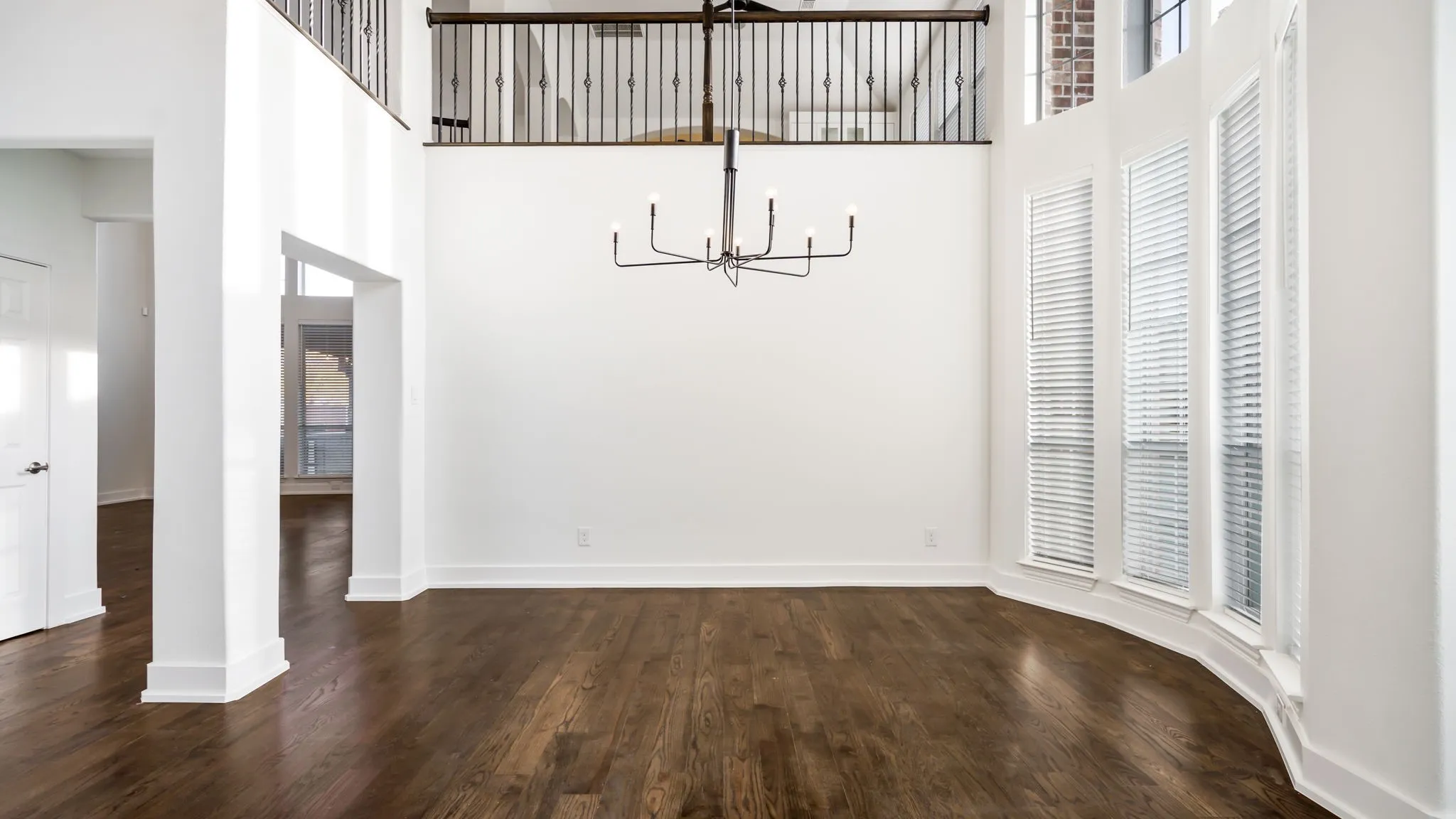 Single Family Residence For Rent in Collin County , 11890 Forge Drive, Frisco, Texas 75035, 4 Bedroom, 3 Bathroom, 2 Garage spaces, 3,593 Sqft, built in 2004, mls#21353942, Real Estate Agent in Frisco, Homes For Rent in Collin county, Homes For Rent in Frisco, Realtor in Frisco Texas, Real Estate Brokerage Independent Realty Texas, Luminita Cordes Realtor