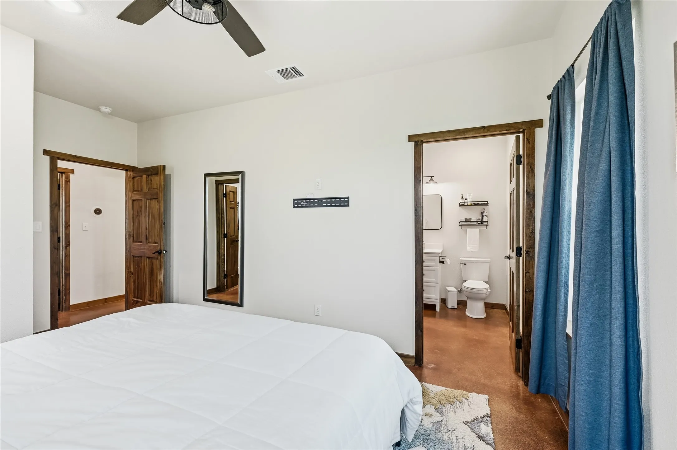 Farm For Sale in Fannin County , 435 County Road 4875, Celeste, Texas 75423, 3 Bedroom, 2 Bathroom, Garage spaces, 1,800 Sqft, built in 2022, Price $599,000, mls#21357736, Real Estate Agent in Celeste, Homes For Sale in Fannin county, Homes For Sale in Celeste, Realtor in Celeste Texas, Real Estate Brokerage Independent Realty Texas, Luminita Cordes Realtor