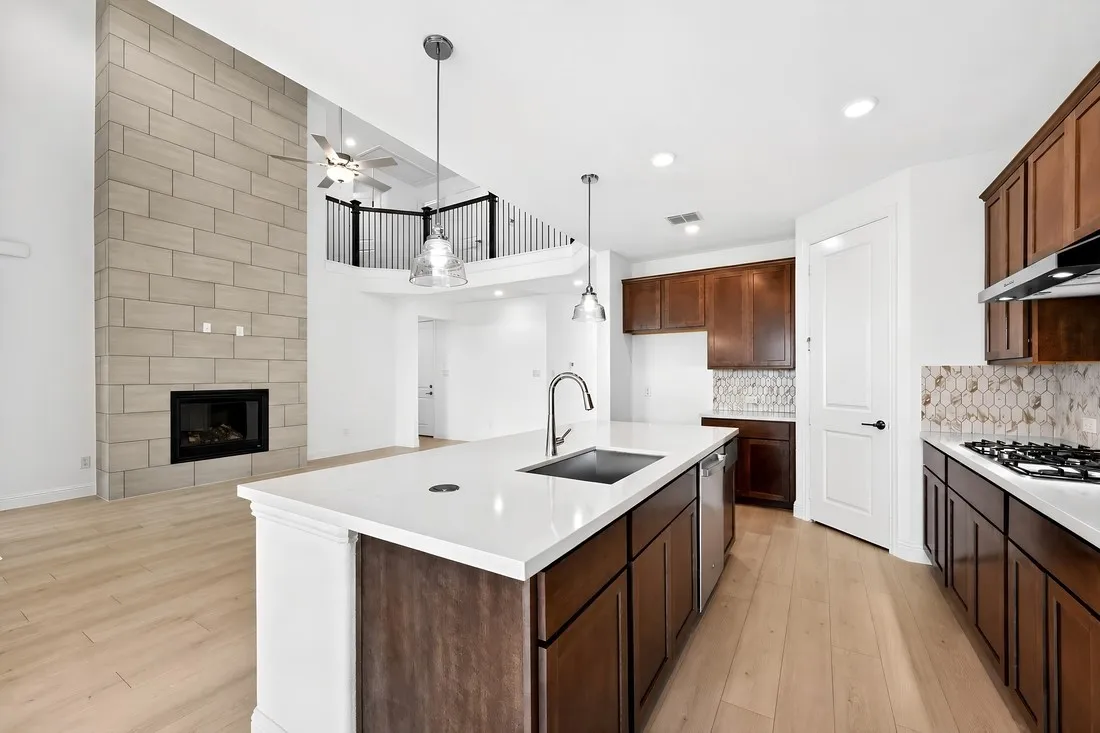 546 Wisteria Street ~ Ready Now