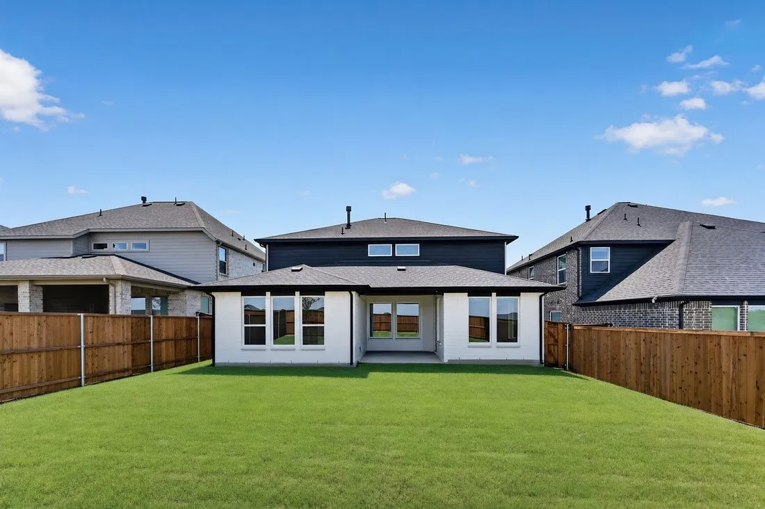 546 Wisteria Street ~ Ready Now