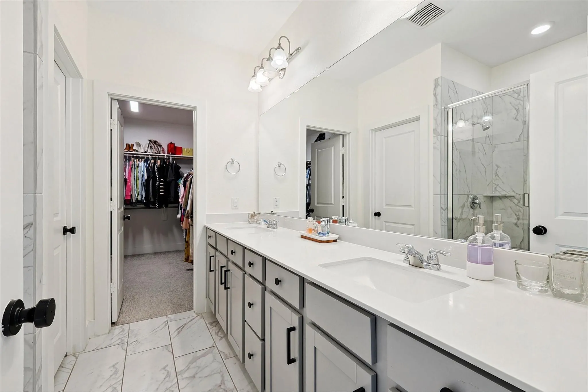 Single Family Residence For Rent in Denton County , 2420 Elm Place, Northlake, Texas 76247, 4 Bedroom, 3 Bathroom, 2 Garage spaces, 2,273 Sqft, built in 2020, mls#21355943, Real Estate Agent in Northlake, Homes For Rent in Denton county, Homes For Rent in Northlake, Realtor in Northlake Texas, Real Estate Brokerage Independent Realty Texas, Luminita Cordes Realtor