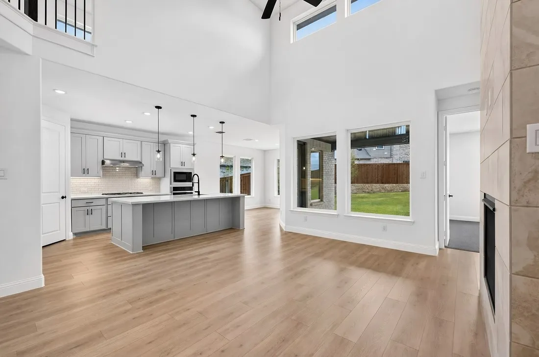 4217 Cleburne Lane ~ Ready Now
