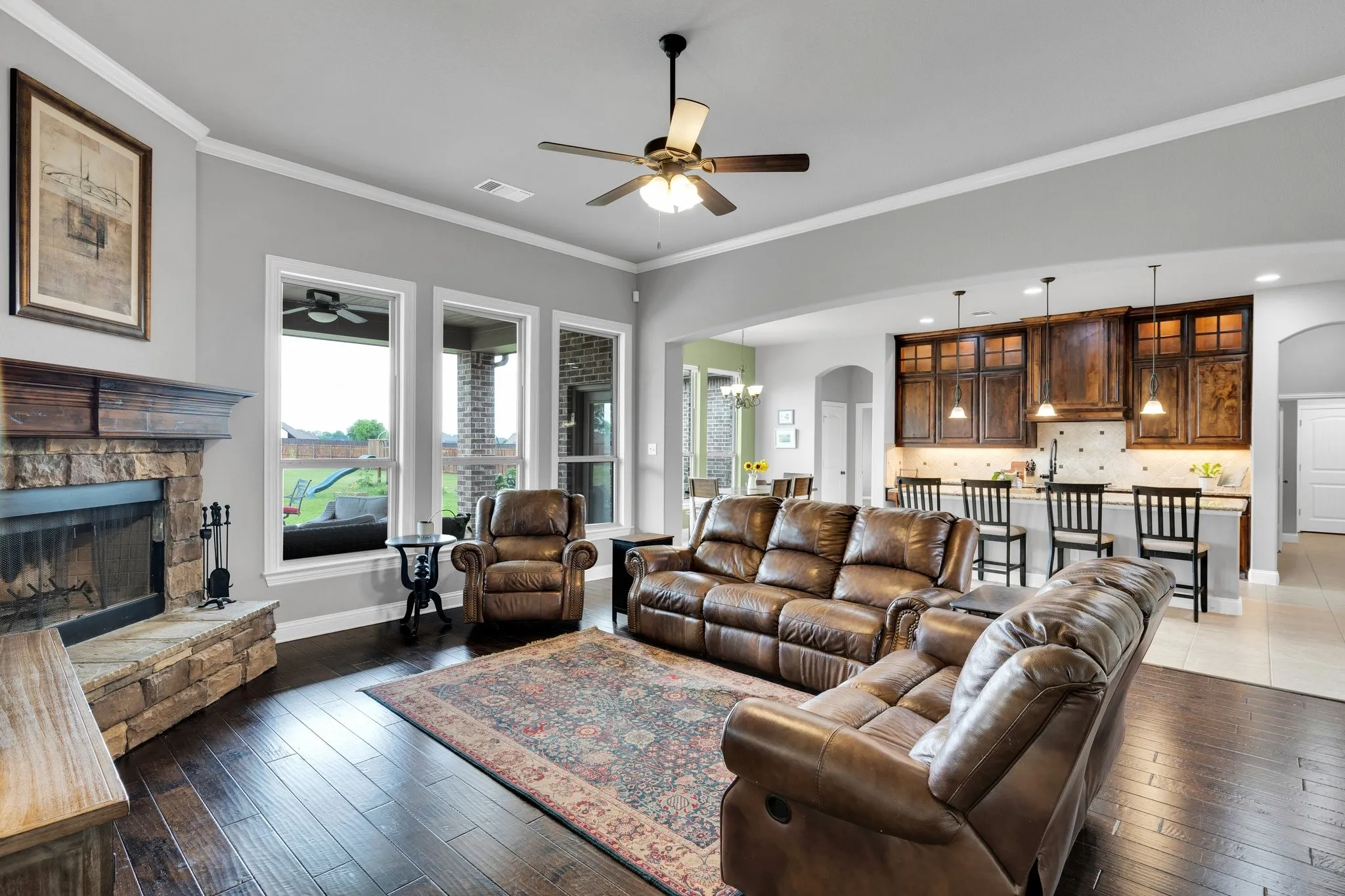 Single Family Residence For Sale in Ellis County , 102 Willowbrook Drive, Waxahachie, Texas 75165, 4 Bedroom, 3 Bathroom, 4 Garage spaces, 2,607 Sqft, built in 2015, mls#21355454, Real Estate Agent in Waxahachie, Homes For Sale in Ellis county, Homes For Sale in Waxahachie, Realtor in Waxahachie Texas, Real Estate Brokerage Independent Realty Texas, Luminita Cordes Realtor