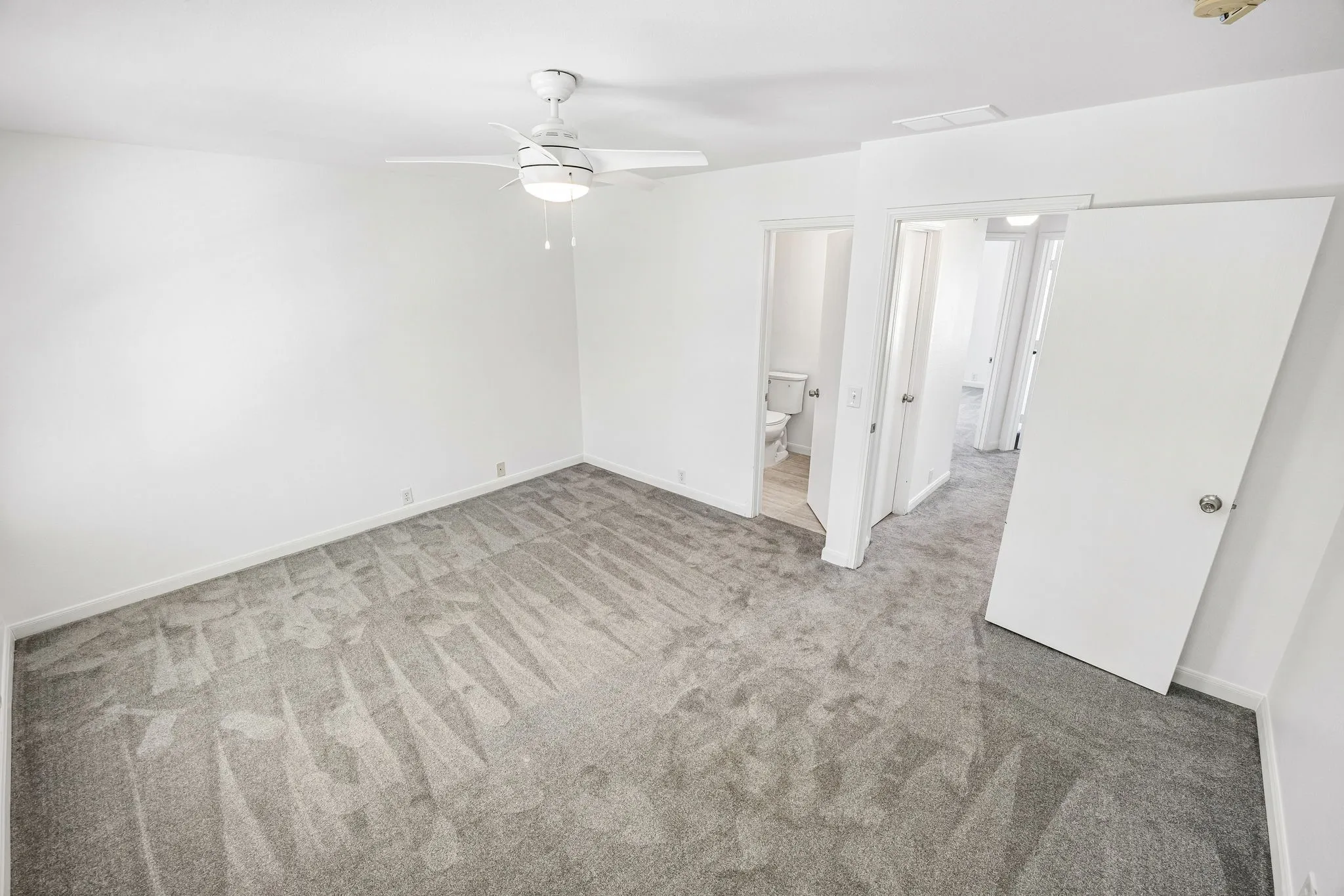Townhouse For Sale in Collin County , 2617 Boedeker Drive, Plano, Texas 75074, 3 Bedroom, 2 Bathroom, 2 Garage spaces, 1,303 Sqft, built in 2004, Price $300,000, mls#21357615, Real Estate Agent in Plano, Homes For Sale in Collin county, Homes For Sale in Plano, Realtor in Plano Texas, Real Estate Brokerage Independent Realty Texas, Luminita Cordes Realtor