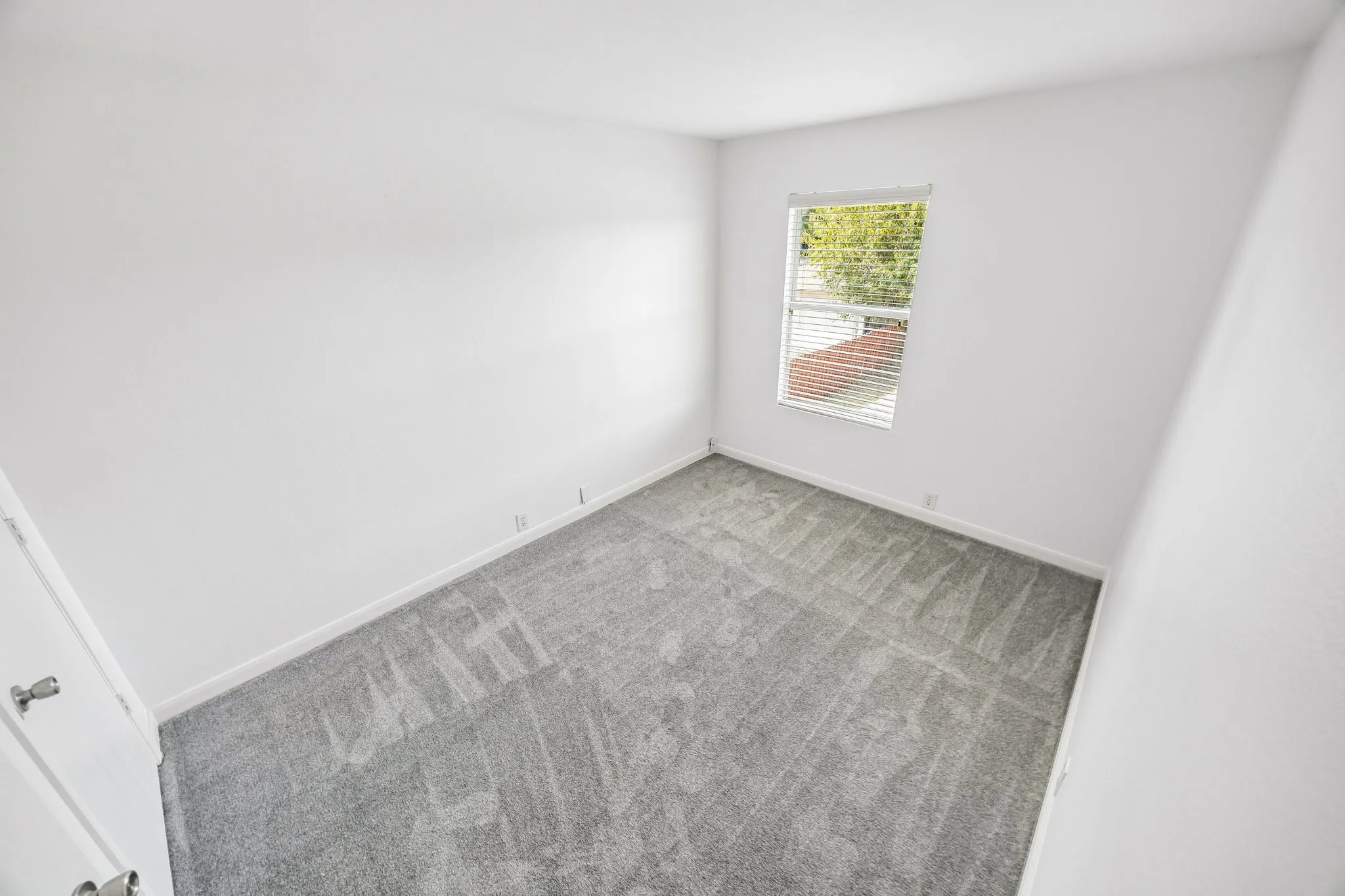 Townhouse For Sale in Collin County , 2617 Boedeker Drive, Plano, Texas 75074, 3 Bedroom, 2 Bathroom, 2 Garage spaces, 1,303 Sqft, built in 2004, Price $300,000, mls#21357615, Real Estate Agent in Plano, Homes For Sale in Collin county, Homes For Sale in Plano, Realtor in Plano Texas, Real Estate Brokerage Independent Realty Texas, Luminita Cordes Realtor