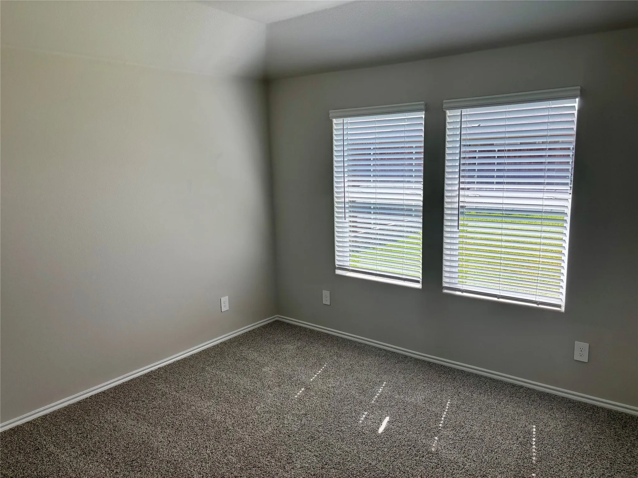 Single Family Residence For Rent in Denton County , 1612 Tin Roof Road, Krum, Texas 76249, 3 Bedroom, 2 Bathroom, 2 Garage spaces, 1,399 Sqft, built in 2026, mls#21357850, Real Estate Agent in Krum, Homes For Rent in Denton county, Homes For Rent in Krum, Realtor in Krum Texas, Real Estate Brokerage Independent Realty Texas, Luminita Cordes Realtor