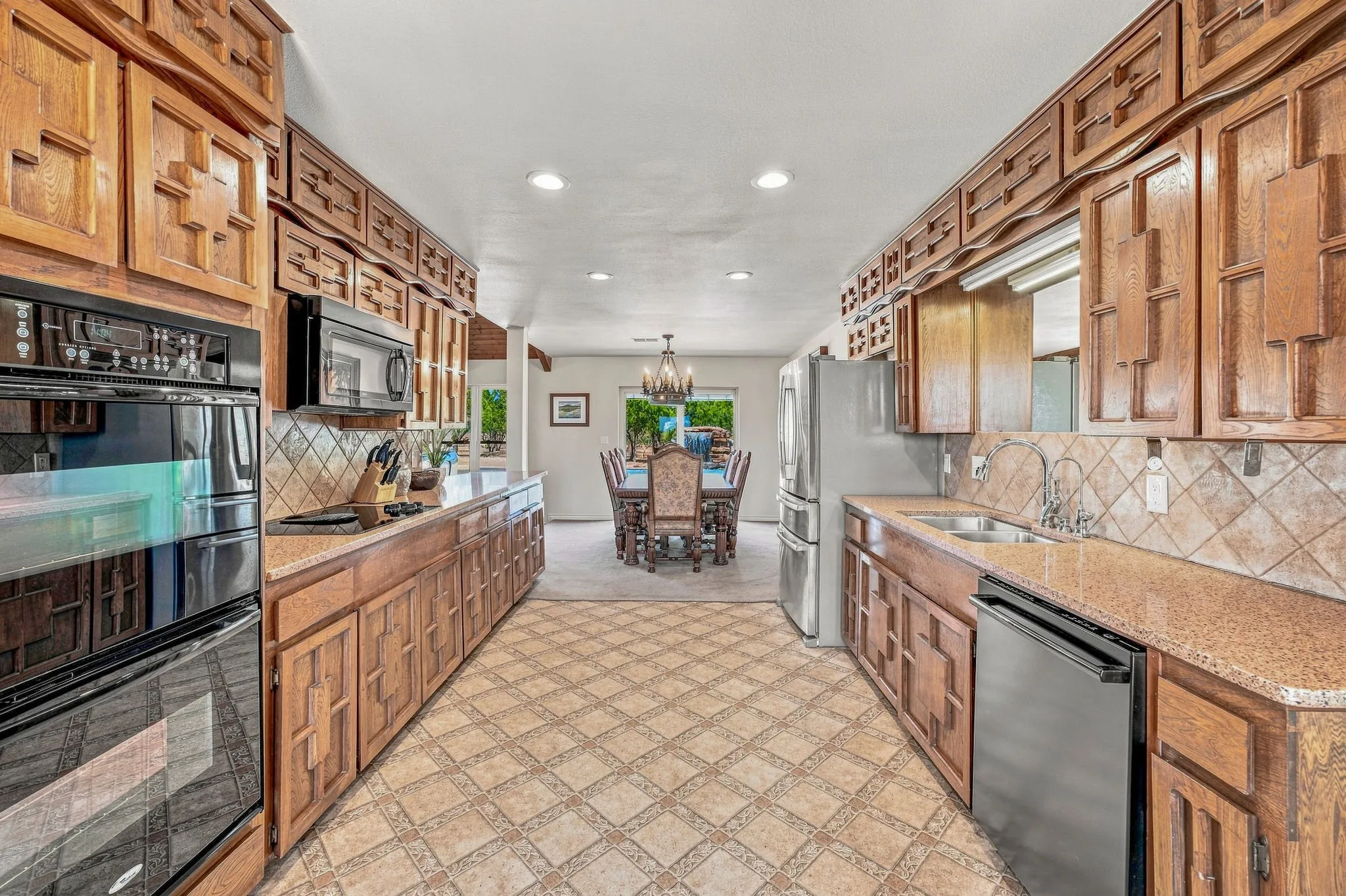 Single Family Residence For Sale in Young County , 1070 FM 3329, Olney, Texas 76374, 4 Bedroom, 3 Bathroom, 3 Garage spaces, 4,000 Sqft, built in 1979, mls#21357869, Real Estate Agent in Olney, Homes For Sale in Young county, Homes For Sale in Olney, Realtor in Olney Texas, Real Estate Brokerage Independent Realty Texas, Luminita Cordes Realtor