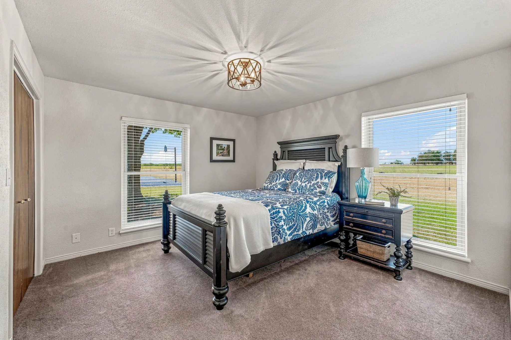 Single Family Residence For Sale in Young County , 1070 FM 3329, Olney, Texas 76374, 4 Bedroom, 3 Bathroom, 3 Garage spaces, 4,000 Sqft, built in 1979, mls#21357869, Real Estate Agent in Olney, Homes For Sale in Young county, Homes For Sale in Olney, Realtor in Olney Texas, Real Estate Brokerage Independent Realty Texas, Luminita Cordes Realtor