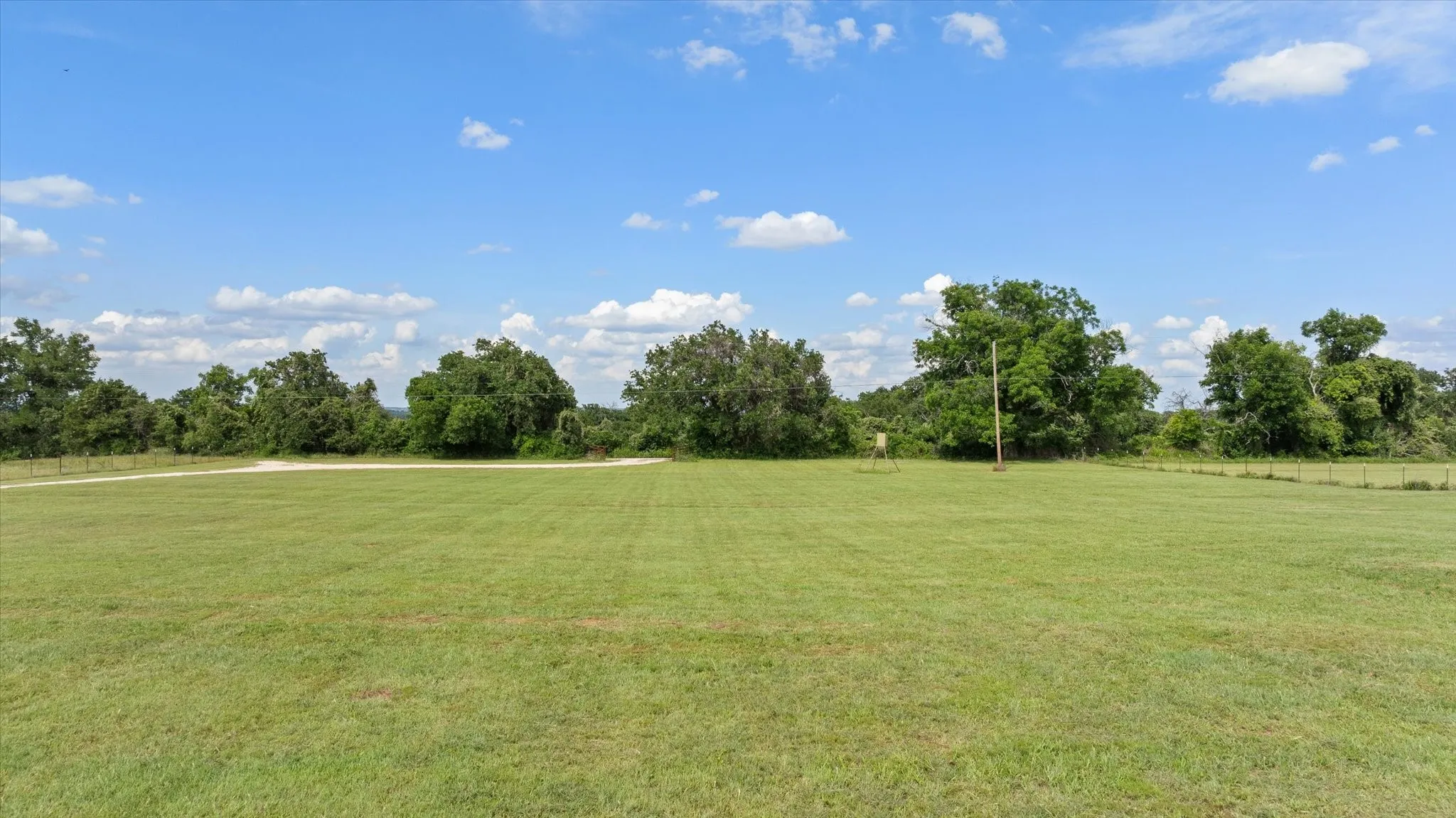 Mobile Home For Sale in Erath County , 7150B County Road 236, Hico, Texas 76457, 3 Bedroom, 3 Bathroom, Garage spaces, 1,920 Sqft, built in 2023, mls#21355338, Real Estate Agent in Hico, Homes For Sale in Erath county, Homes For Sale in Hico, Realtor in Hico Texas, Real Estate Brokerage Independent Realty Texas, Luminita Cordes Realtor