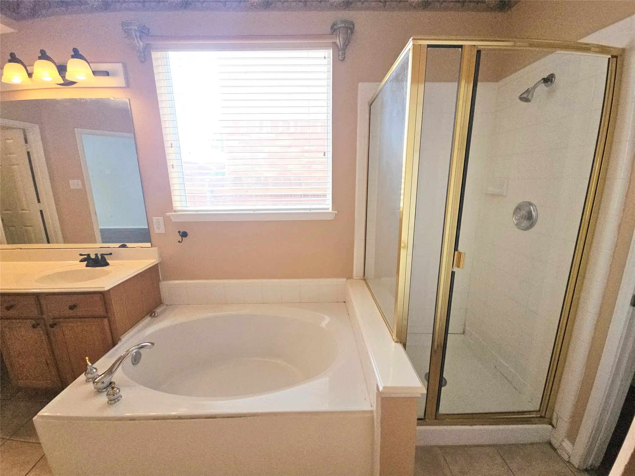 Single Family Residence For Rent in Tarrant County , 4605 Buffalo Bend Place, Fort Worth, Texas 76137, 4 Bedroom, 4 Bathroom, 2 Garage spaces, 2,724 Sqft, built in 1999, mls#21357872, Real Estate Agent in Fort Worth, Homes For Rent in Tarrant county, Homes For Rent in Fort Worth, Realtor in Fort Worth Texas, Real Estate Brokerage Independent Realty Texas, Luminita Cordes Realtor