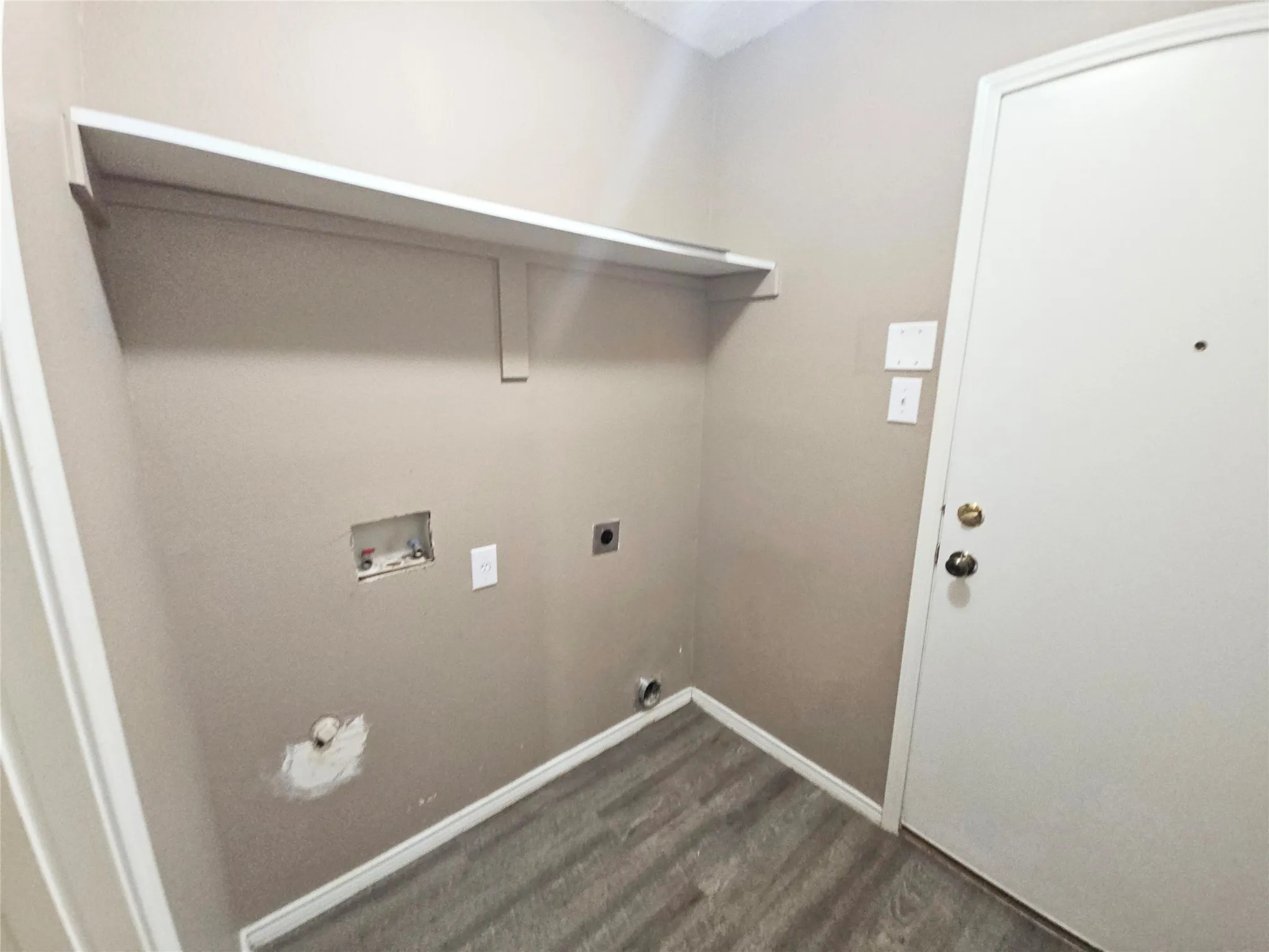 Single Family Residence For Rent in Tarrant County , 4605 Buffalo Bend Place, Fort Worth, Texas 76137, 4 Bedroom, 4 Bathroom, 2 Garage spaces, 2,724 Sqft, built in 1999, mls#21357872, Real Estate Agent in Fort Worth, Homes For Rent in Tarrant county, Homes For Rent in Fort Worth, Realtor in Fort Worth Texas, Real Estate Brokerage Independent Realty Texas, Luminita Cordes Realtor