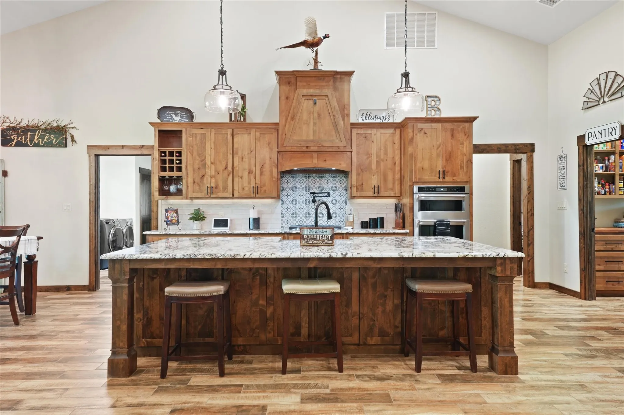 Farm For Sale in Ellis County , 9861 Fm-66, Maypearl, Texas 76064, 3 Bedroom, 4 Bathroom, Garage spaces, 2,461 Sqft, built in 2023, mls#21357870, Real Estate Agent in Maypearl, Homes For Sale in Ellis county, Homes For Sale in Maypearl, Realtor in Maypearl Texas, Real Estate Brokerage Independent Realty Texas, Luminita Cordes Realtor