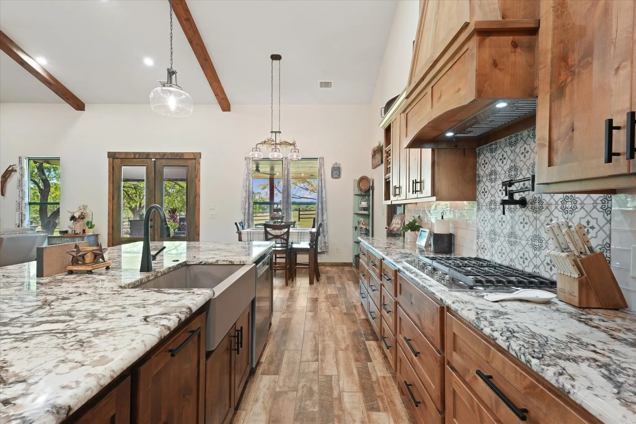 Farm For Sale in Ellis County , 9861 Fm-66, Maypearl, Texas 76064, 3 Bedroom, 4 Bathroom, Garage spaces, 2,461 Sqft, built in 2023, mls#21357870, Real Estate Agent in Maypearl, Homes For Sale in Ellis county, Homes For Sale in Maypearl, Realtor in Maypearl Texas, Real Estate Brokerage Independent Realty Texas, Luminita Cordes Realtor