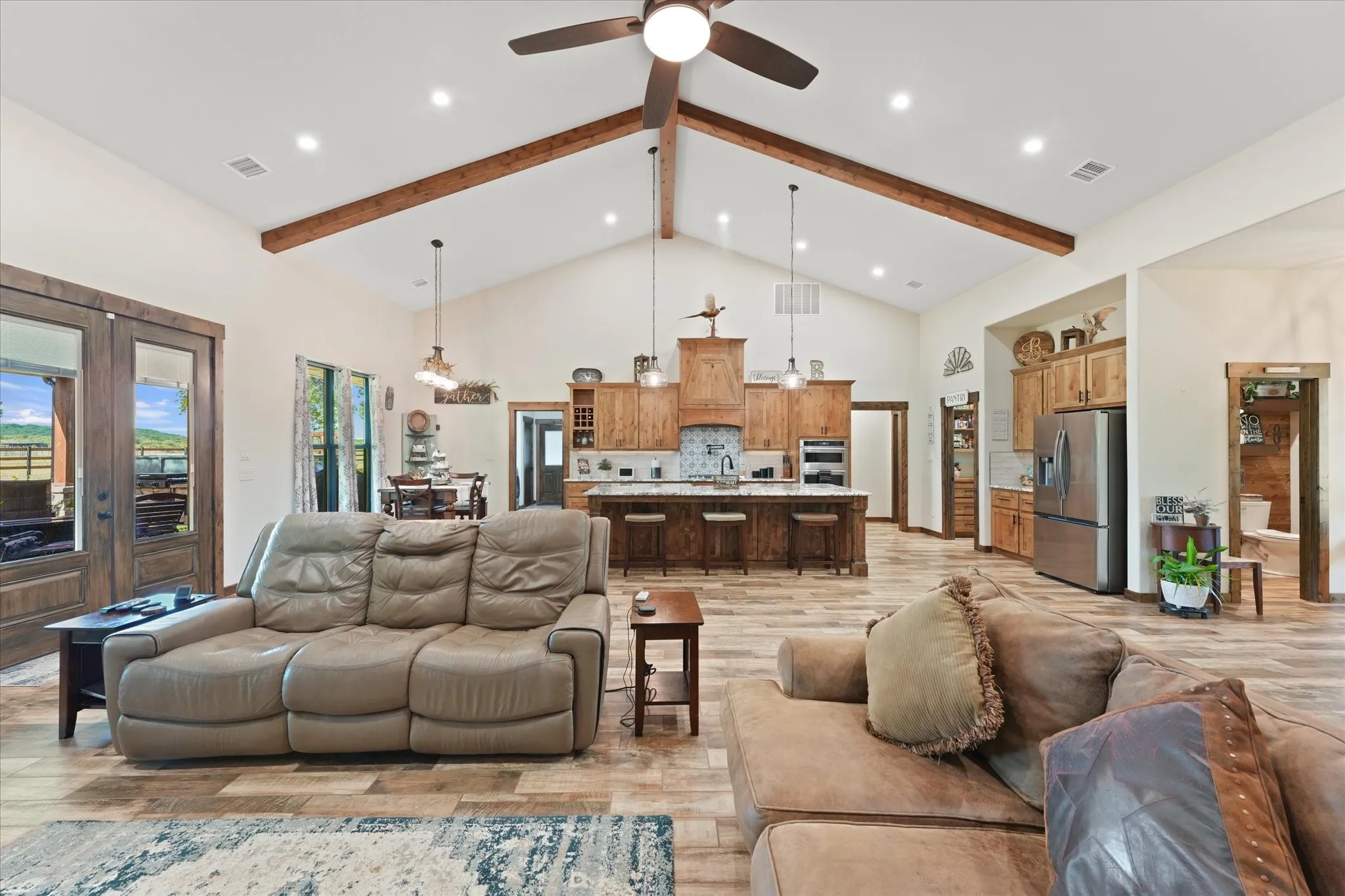 Farm For Sale in Ellis County , 9861 Fm-66, Maypearl, Texas 76064, 3 Bedroom, 4 Bathroom, Garage spaces, 2,461 Sqft, built in 2023, mls#21357870, Real Estate Agent in Maypearl, Homes For Sale in Ellis county, Homes For Sale in Maypearl, Realtor in Maypearl Texas, Real Estate Brokerage Independent Realty Texas, Luminita Cordes Realtor