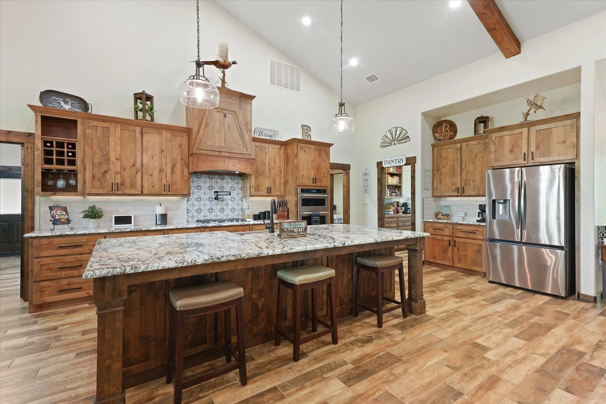 Farm For Sale in Ellis County , 9861 Fm-66, Maypearl, Texas 76064, 3 Bedroom, 4 Bathroom, Garage spaces, 2,461 Sqft, built in 2023, mls#21357870, Real Estate Agent in Maypearl, Homes For Sale in Ellis county, Homes For Sale in Maypearl, Realtor in Maypearl Texas, Real Estate Brokerage Independent Realty Texas, Luminita Cordes Realtor