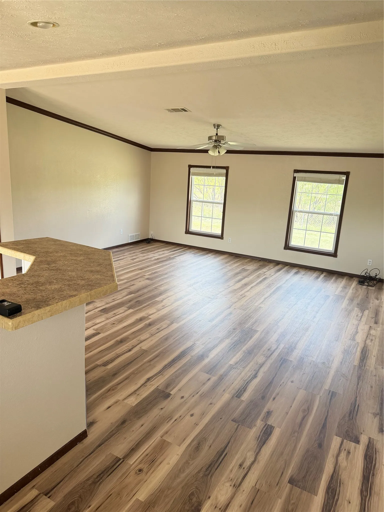 Manufactured Home For Sale in Jones County , 13234 County Road 348, Abilene, Texas 79601, 3 Bedroom, 2 Bathroom, Garage spaces, 1,800 Sqft, built in 2007, mls#21357892, Real Estate Agent in Abilene, Homes For Sale in Jones county, Homes For Sale in Abilene, Realtor in Abilene Texas, Real Estate Brokerage Independent Realty Texas, Luminita Cordes Realtor