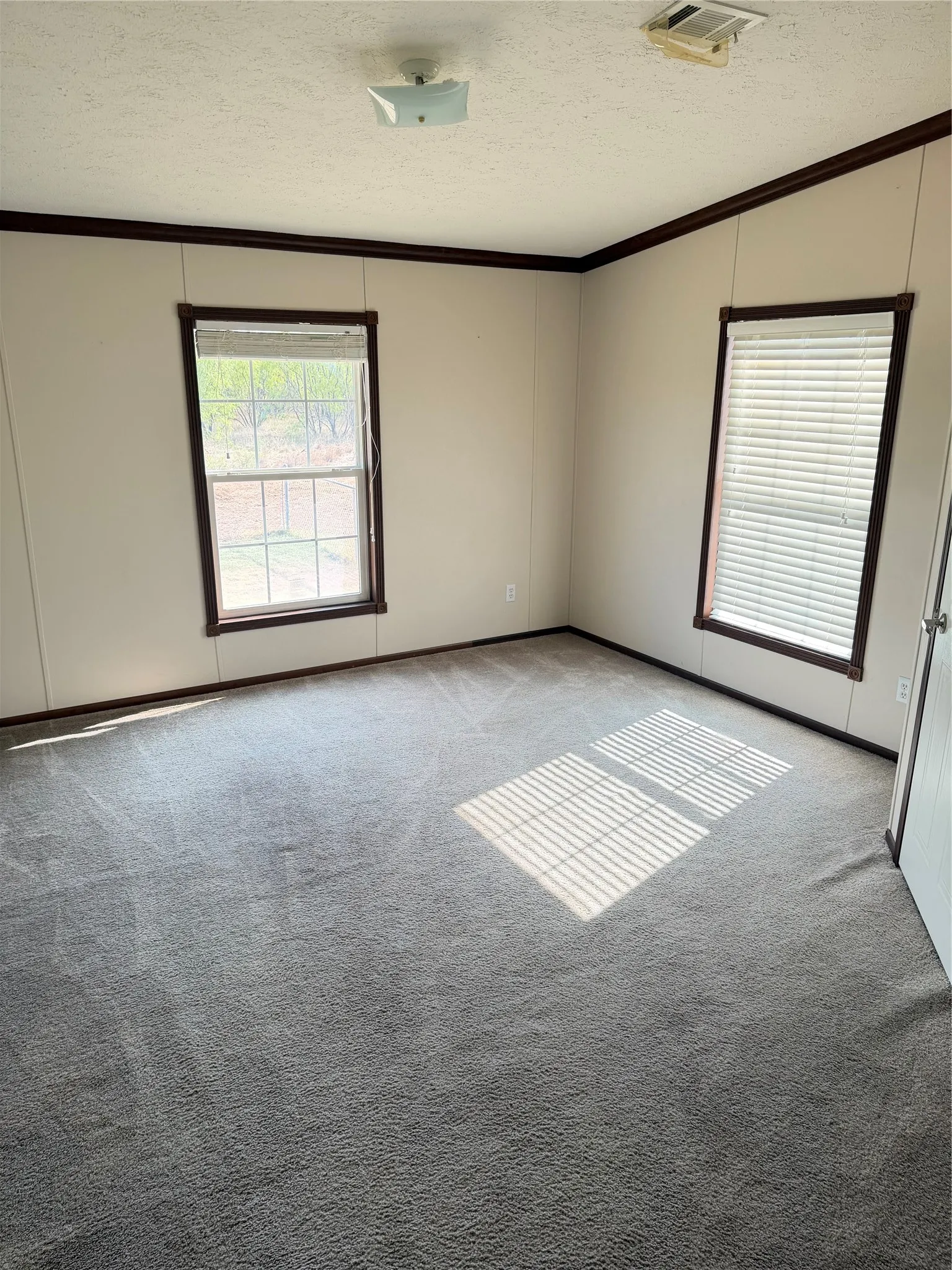 Manufactured Home For Sale in Jones County , 13234 County Road 348, Abilene, Texas 79601, 3 Bedroom, 2 Bathroom, Garage spaces, 1,800 Sqft, built in 2007, mls#21357892, Real Estate Agent in Abilene, Homes For Sale in Jones county, Homes For Sale in Abilene, Realtor in Abilene Texas, Real Estate Brokerage Independent Realty Texas, Luminita Cordes Realtor
