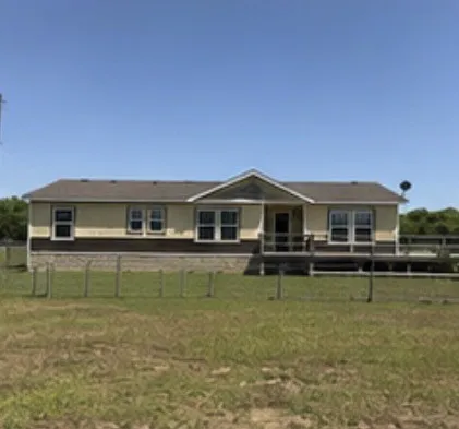 Manufactured Home For Sale in Jones County , 13234 County Road 348, Abilene, Texas 79601, 3 Bedroom, 2 Bathroom, Garage spaces, 1,800 Sqft, built in 2007, mls#21357892, Real Estate Agent in Abilene, Homes For Sale in Jones county, Homes For Sale in Abilene, Realtor in Abilene Texas, Real Estate Brokerage Independent Realty Texas, Luminita Cordes Realtor