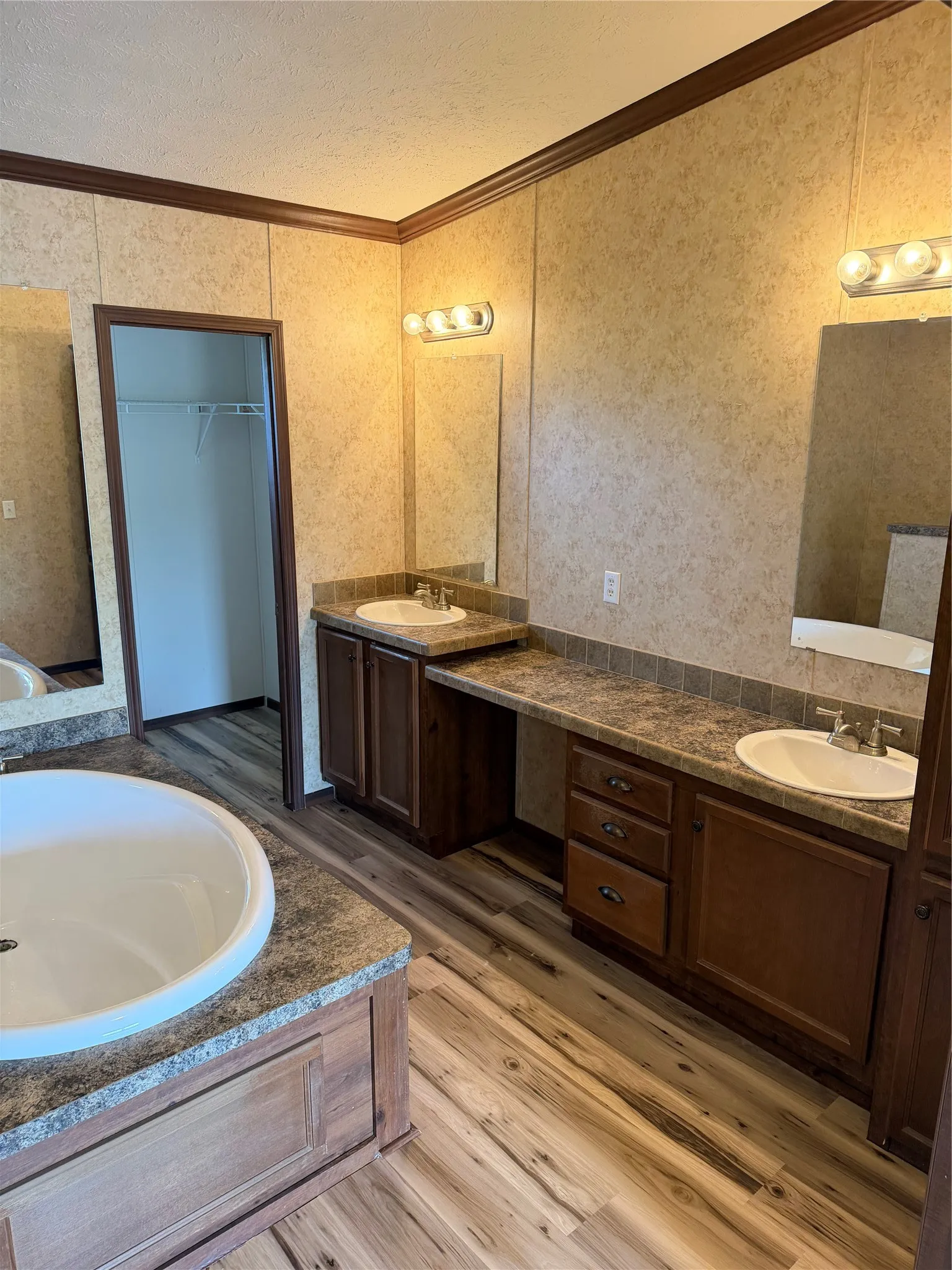 Manufactured Home For Sale in Jones County , 13234 County Road 348, Abilene, Texas 79601, 3 Bedroom, 2 Bathroom, Garage spaces, 1,800 Sqft, built in 2007, mls#21357892, Real Estate Agent in Abilene, Homes For Sale in Jones county, Homes For Sale in Abilene, Realtor in Abilene Texas, Real Estate Brokerage Independent Realty Texas, Luminita Cordes Realtor