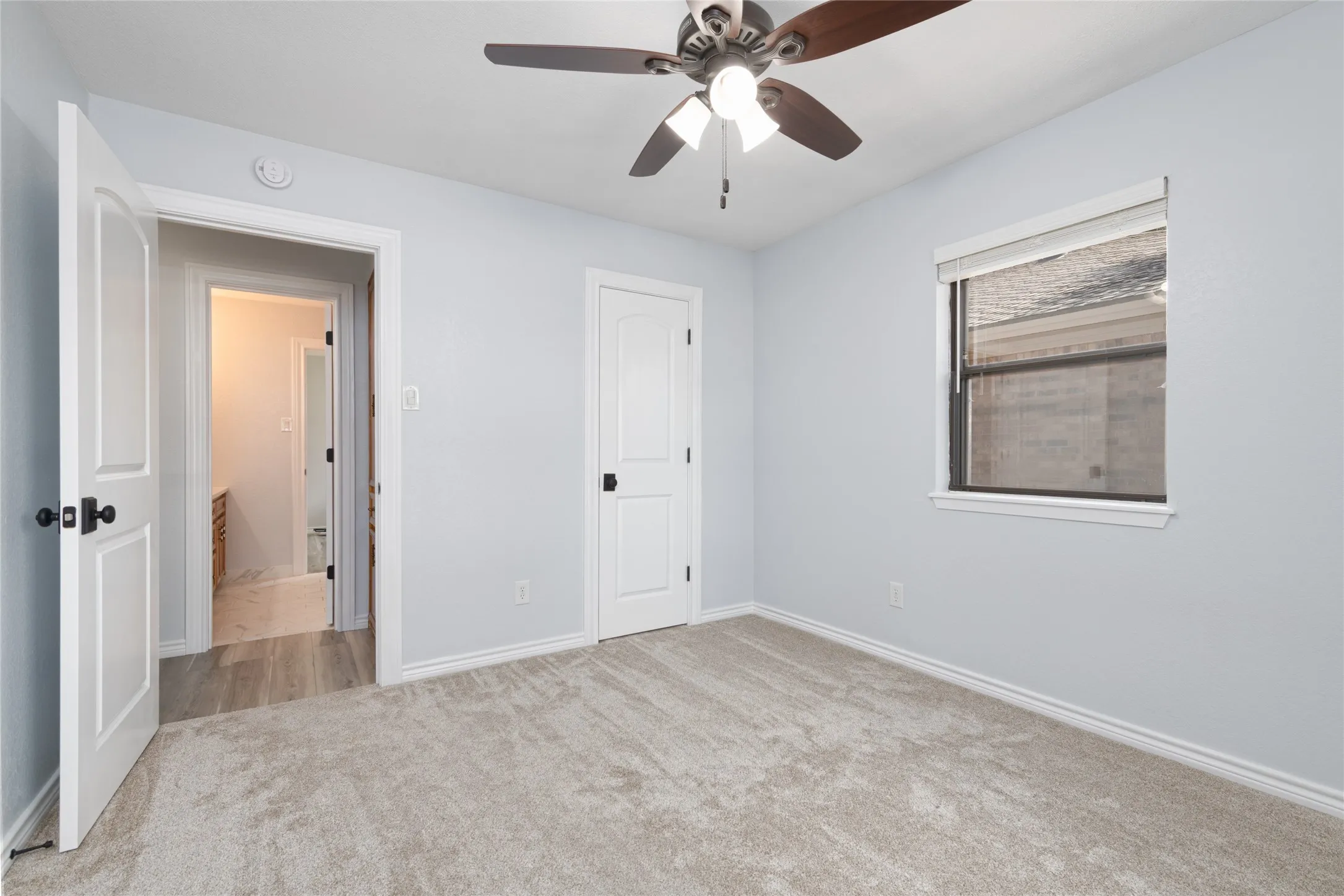 Single Family Residence For Sale in Taylor County , 2542 Woodlake Drive, Abilene, Texas 79606, 4 Bedroom, 3 Bathroom, 2 Garage spaces, 2,064 Sqft, built in 1981, mls#21357394, Real Estate Agent in Abilene, Homes For Sale in Taylor county, Homes For Sale in Abilene, Realtor in Abilene Texas, Real Estate Brokerage Independent Realty Texas, Luminita Cordes Realtor