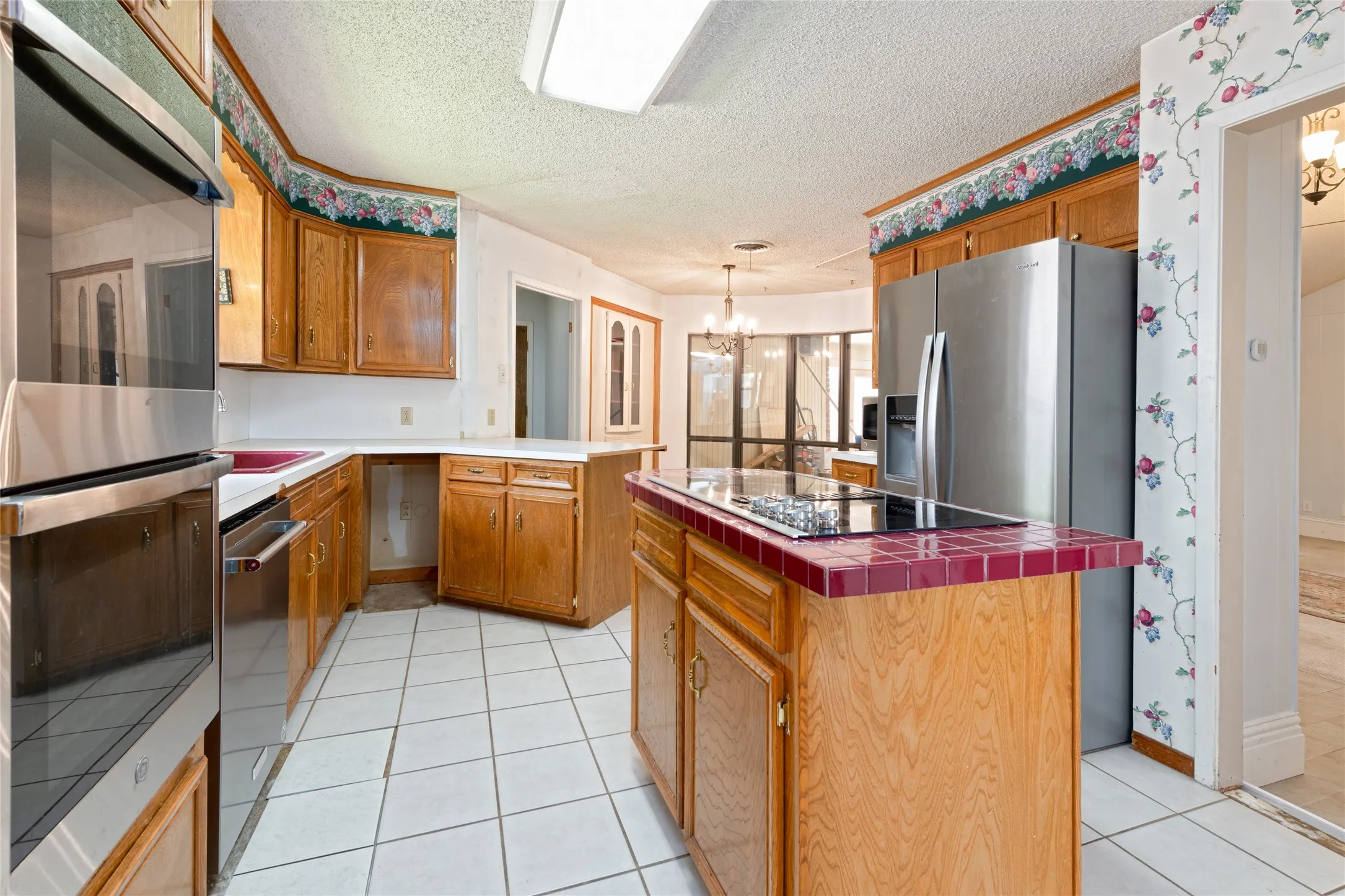 Single Family Residence For Sale in Taylor County , 2542 Woodlake Drive, Abilene, Texas 79606, 4 Bedroom, 3 Bathroom, 2 Garage spaces, 2,064 Sqft, built in 1981, mls#21357394, Real Estate Agent in Abilene, Homes For Sale in Taylor county, Homes For Sale in Abilene, Realtor in Abilene Texas, Real Estate Brokerage Independent Realty Texas, Luminita Cordes Realtor