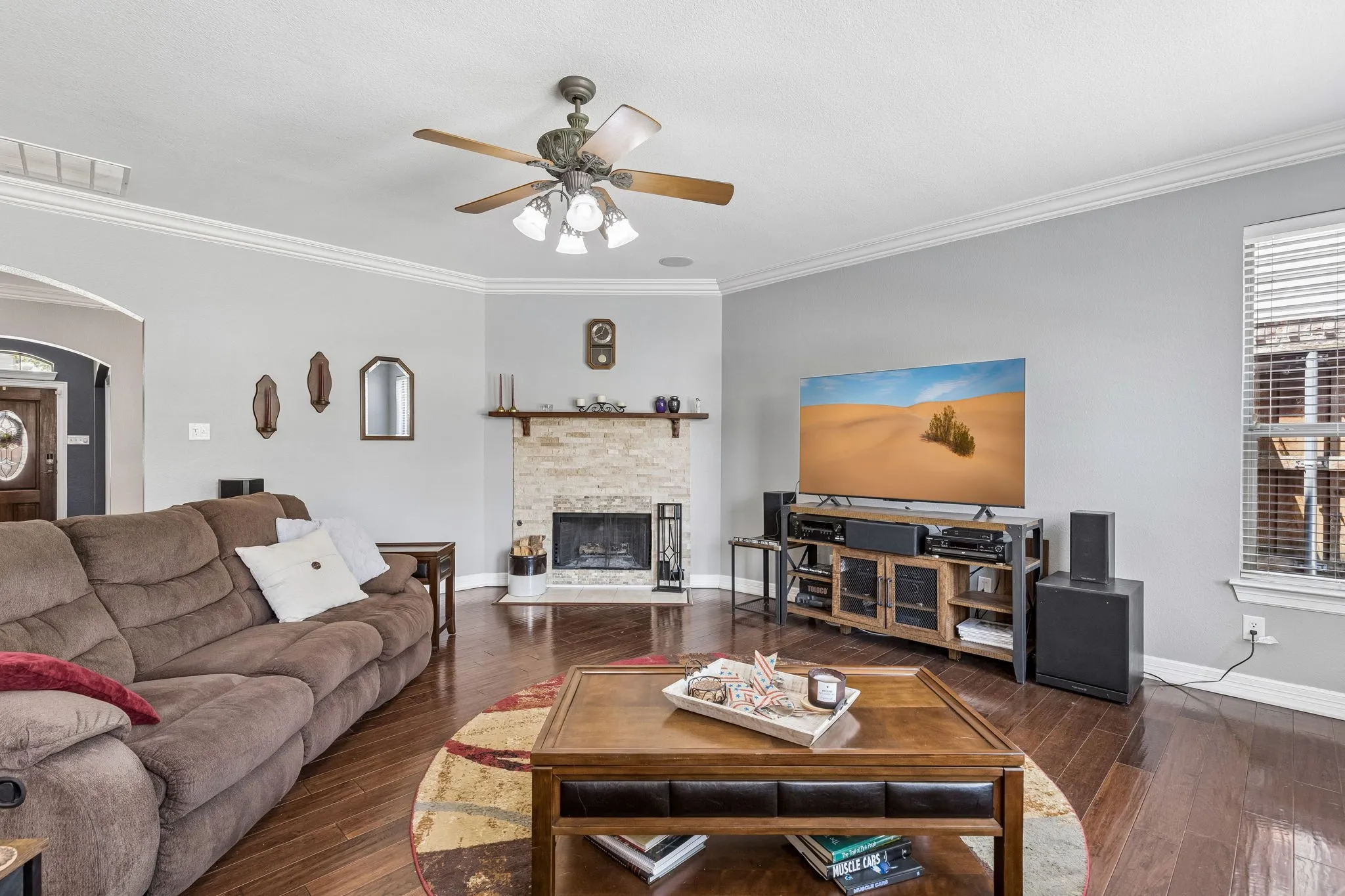 Single Family Residence For Sale in Collin County , 5804 Silver Leaf Drive, Mc Kinney, Texas 75070, 4 Bedroom, 3 Bathroom, 3 Garage spaces, 2,889 Sqft, built in 2004, mls#21356802, Real Estate Agent in Mc Kinney, Homes For Sale in Collin county, Homes For Sale in Mc Kinney, Realtor in Mc Kinney Texas, Real Estate Brokerage Independent Realty Texas, Luminita Cordes Realtor