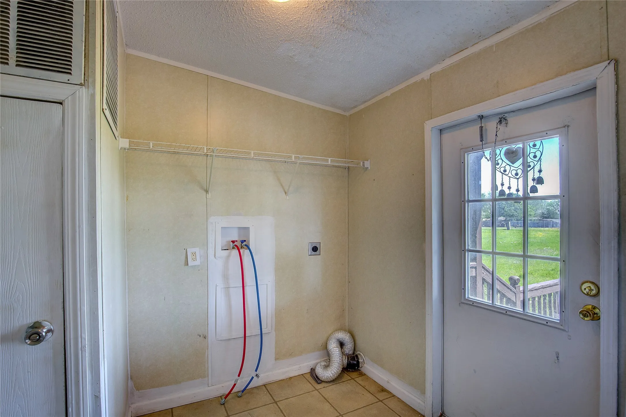 Manufactured Home For Sale in Collin County , 3077 Pecan Court, Princeton, Texas 75407, 4 Bedroom, 2 Bathroom, Garage spaces, 2,432 Sqft, built in 2005, mls#21357909, Real Estate Agent in Princeton, Homes For Sale in Collin county, Homes For Sale in Princeton, Realtor in Princeton Texas, Real Estate Brokerage Independent Realty Texas, Luminita Cordes Realtor