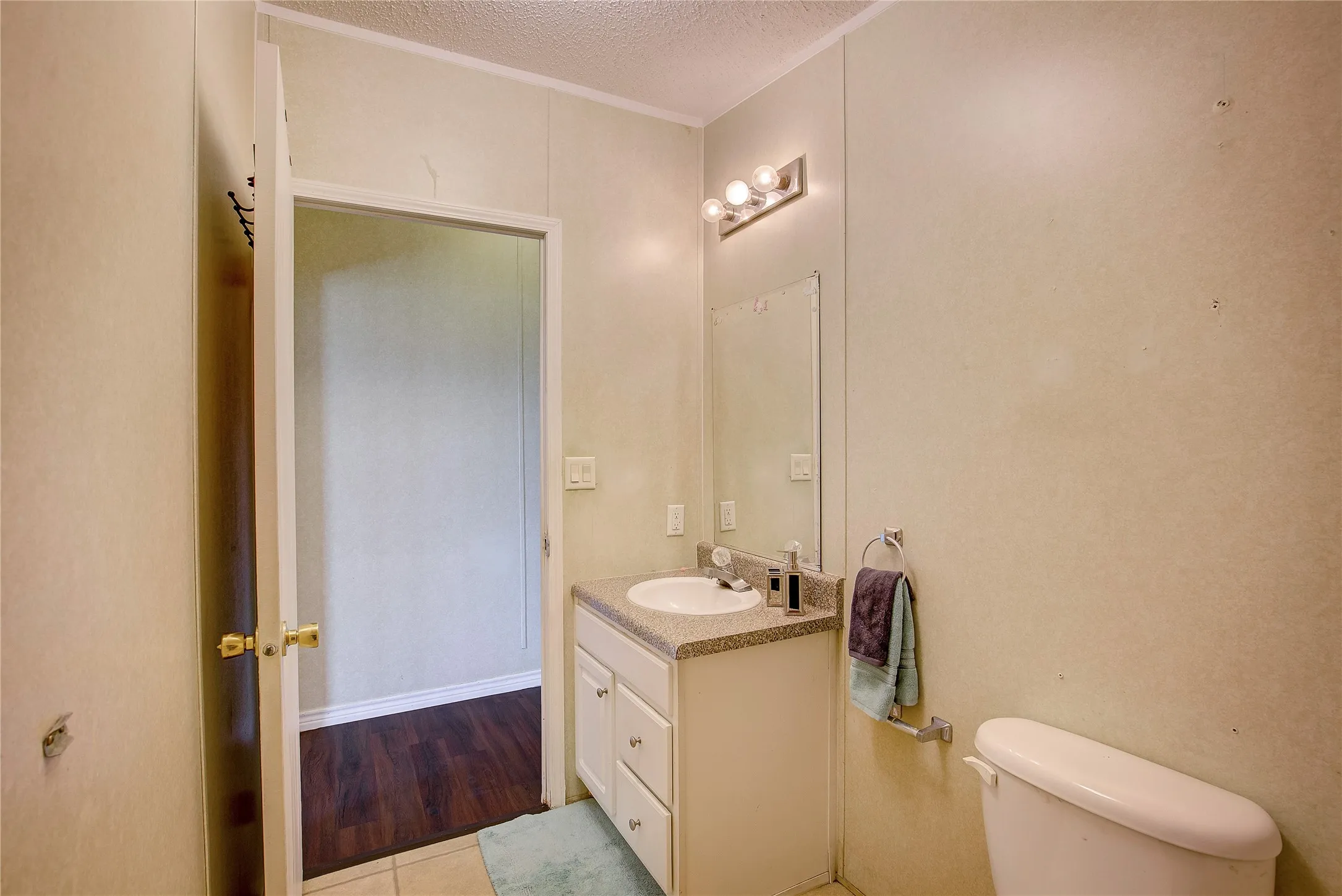 Manufactured Home For Sale in Collin County , 3077 Pecan Court, Princeton, Texas 75407, 4 Bedroom, 2 Bathroom, Garage spaces, 2,432 Sqft, built in 2005, mls#21357909, Real Estate Agent in Princeton, Homes For Sale in Collin county, Homes For Sale in Princeton, Realtor in Princeton Texas, Real Estate Brokerage Independent Realty Texas, Luminita Cordes Realtor