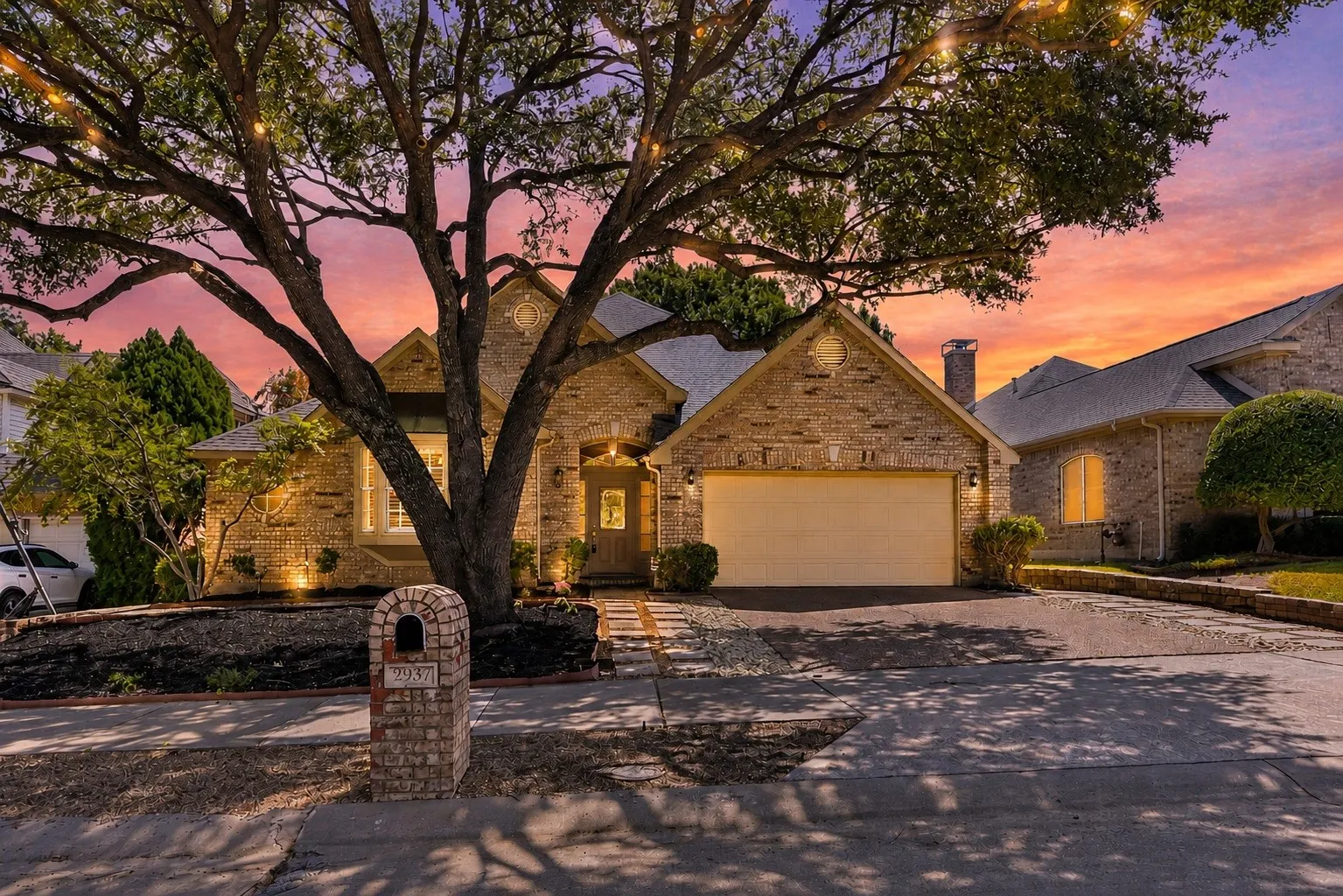 Single Family Residence For Sale in Collin County , 2937 Sunset Ridge, Mc Kinney, Texas 75072, 4 Bedroom, 3 Bathroom, 2 Garage spaces, 2,787 Sqft, built in 1996, mls#21357911, Real Estate Agent in Mc Kinney, Homes For Sale in Collin county, Homes For Sale in Mc Kinney, Realtor in Mc Kinney Texas, Real Estate Brokerage Independent Realty Texas, Luminita Cordes Realtor