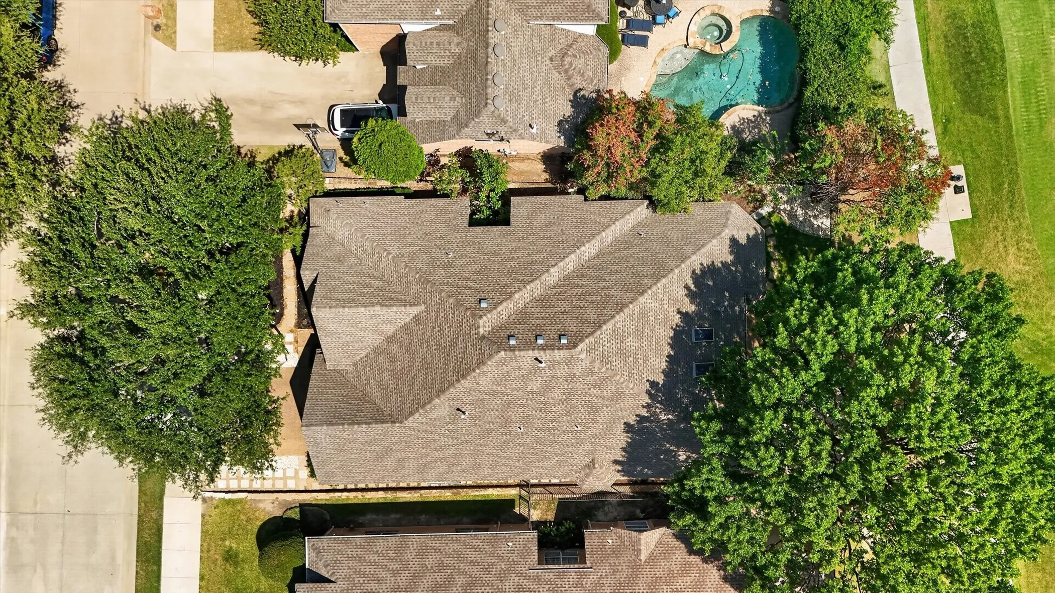 Single Family Residence For Sale in Collin County , 2937 Sunset Ridge, Mc Kinney, Texas 75072, 4 Bedroom, 3 Bathroom, 2 Garage spaces, 2,787 Sqft, built in 1996, mls#21357911, Real Estate Agent in Mc Kinney, Homes For Sale in Collin county, Homes For Sale in Mc Kinney, Realtor in Mc Kinney Texas, Real Estate Brokerage Independent Realty Texas, Luminita Cordes Realtor