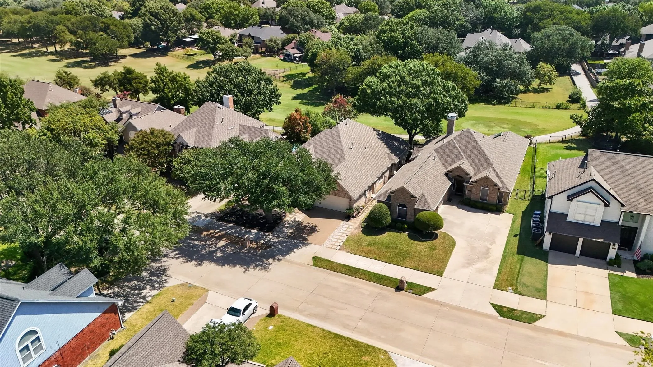 Single Family Residence For Sale in Collin County , 2937 Sunset Ridge, Mc Kinney, Texas 75072, 4 Bedroom, 3 Bathroom, 2 Garage spaces, 2,787 Sqft, built in 1996, mls#21357911, Real Estate Agent in Mc Kinney, Homes For Sale in Collin county, Homes For Sale in Mc Kinney, Realtor in Mc Kinney Texas, Real Estate Brokerage Independent Realty Texas, Luminita Cordes Realtor