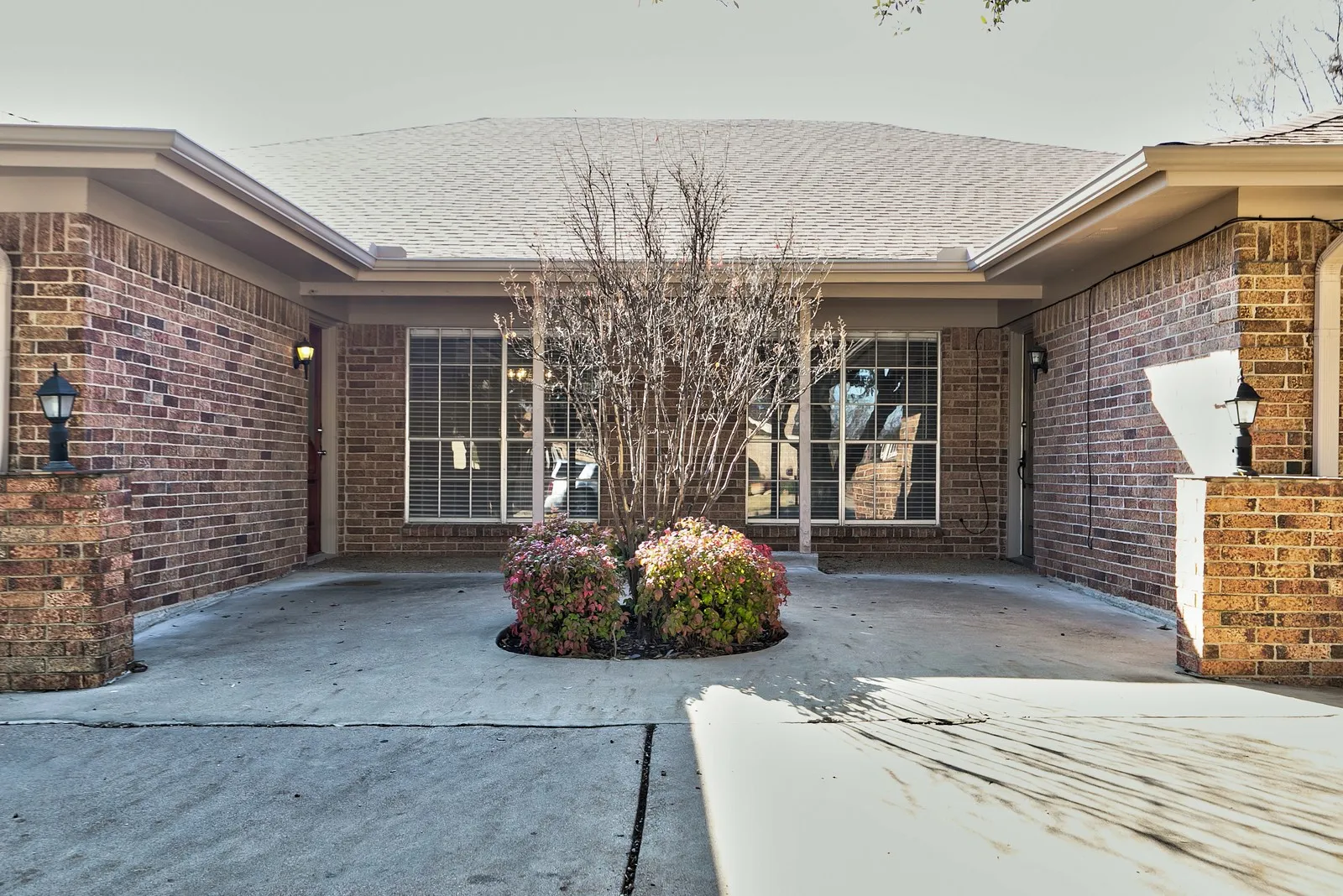 Duplex For Sale in Tarrant County , 4609 Ranch View Road, Fort Worth, Texas 76109, 4 Bedroom, 4 Bathroom, 4 Garage spaces, 0 Sqft, built in 1970, mls#21356807, Real Estate Agent in Fort Worth, Homes For Sale in Tarrant county, Homes For Sale in Fort Worth, Realtor in Fort Worth Texas, Real Estate Brokerage Independent Realty Texas, Luminita Cordes Realtor