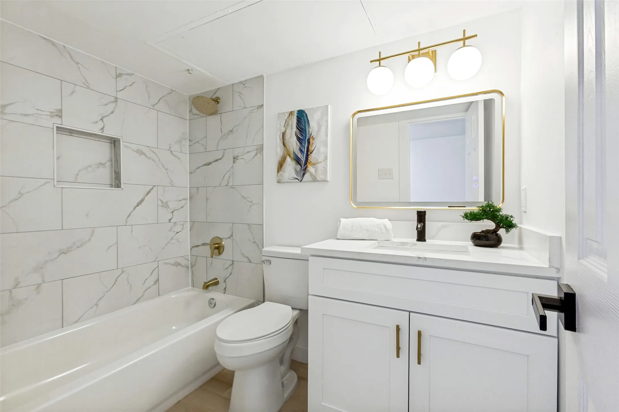 secondary bathroom