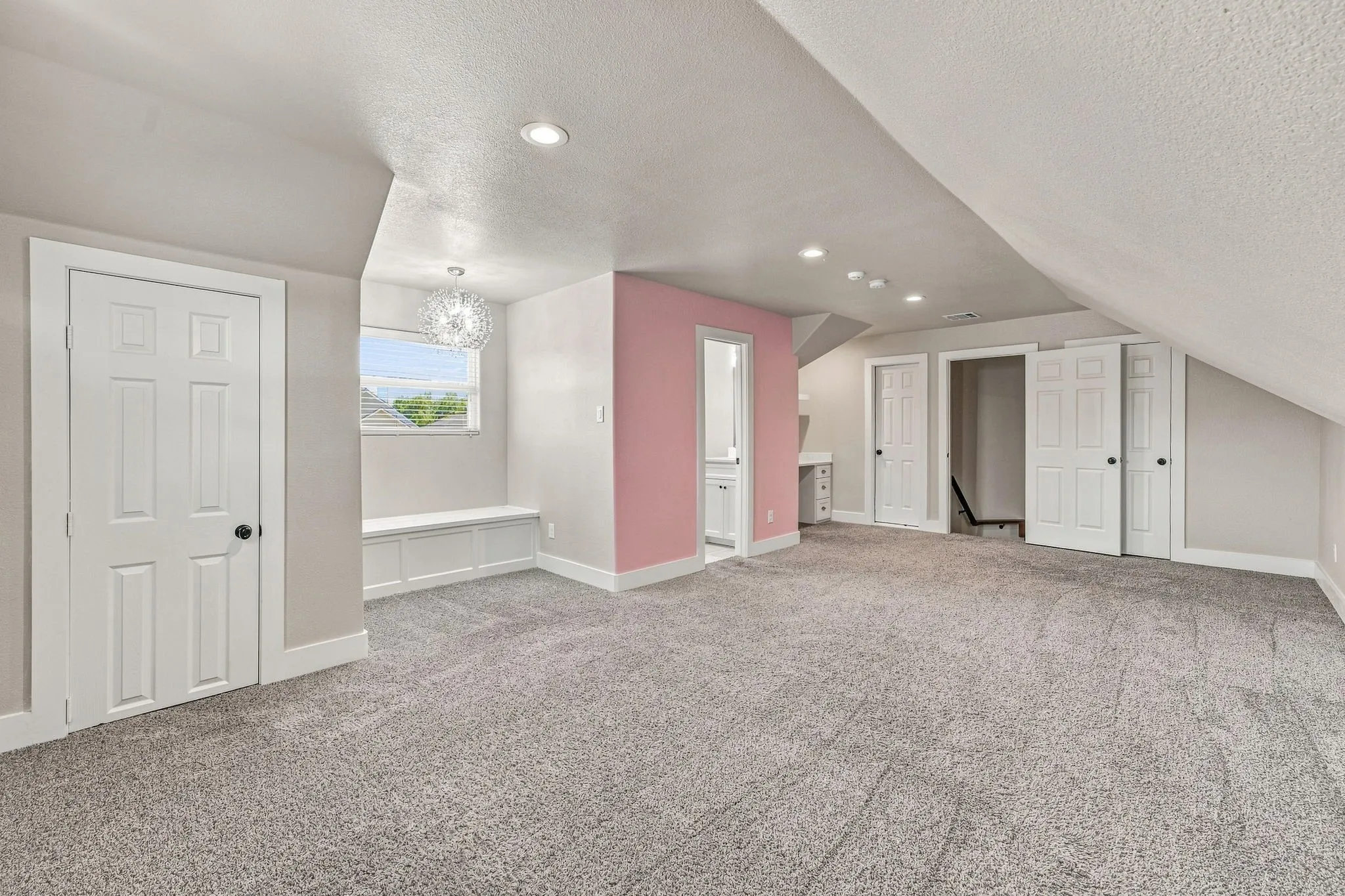Single Family Residence For Sale in Johnson County , 545 Mckittrick Court, Godley, Texas 76044, 4 Bedroom, 3 Bathroom, 2 Garage spaces, 2,849 Sqft, built in 2020, mls#21357381, Real Estate Agent in Godley, Homes For Sale in Johnson county, Homes For Sale in Godley, Realtor in Godley Texas, Real Estate Brokerage Independent Realty Texas, Luminita Cordes Realtor