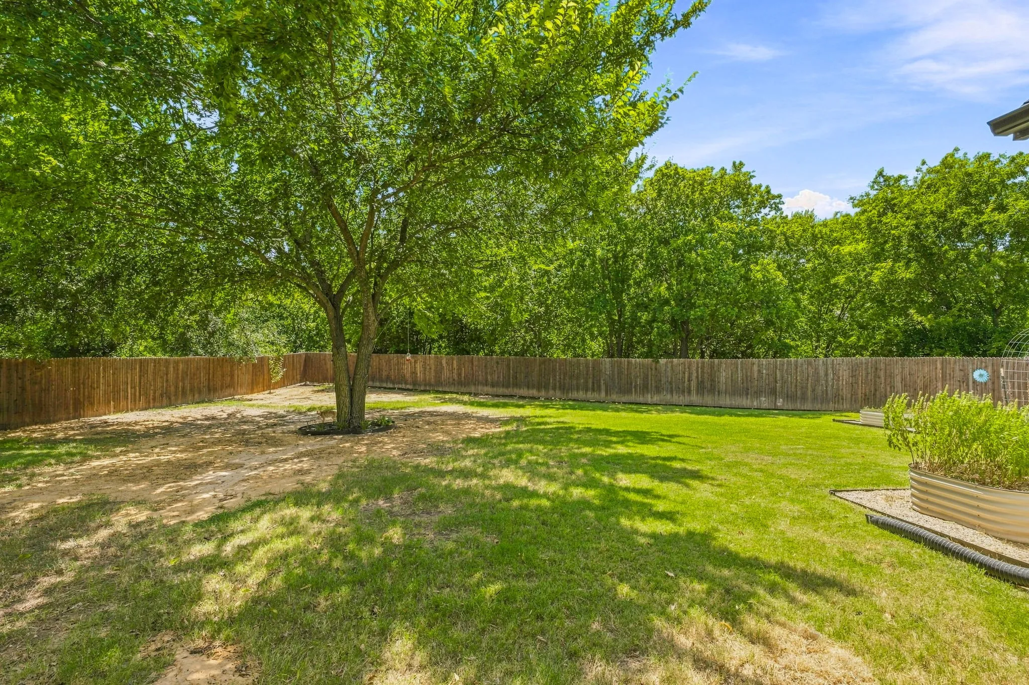 Single Family Residence For Sale in Johnson County , 545 Mckittrick Court, Godley, Texas 76044, 4 Bedroom, 3 Bathroom, 2 Garage spaces, 2,849 Sqft, built in 2020, mls#21357381, Real Estate Agent in Godley, Homes For Sale in Johnson county, Homes For Sale in Godley, Realtor in Godley Texas, Real Estate Brokerage Independent Realty Texas, Luminita Cordes Realtor