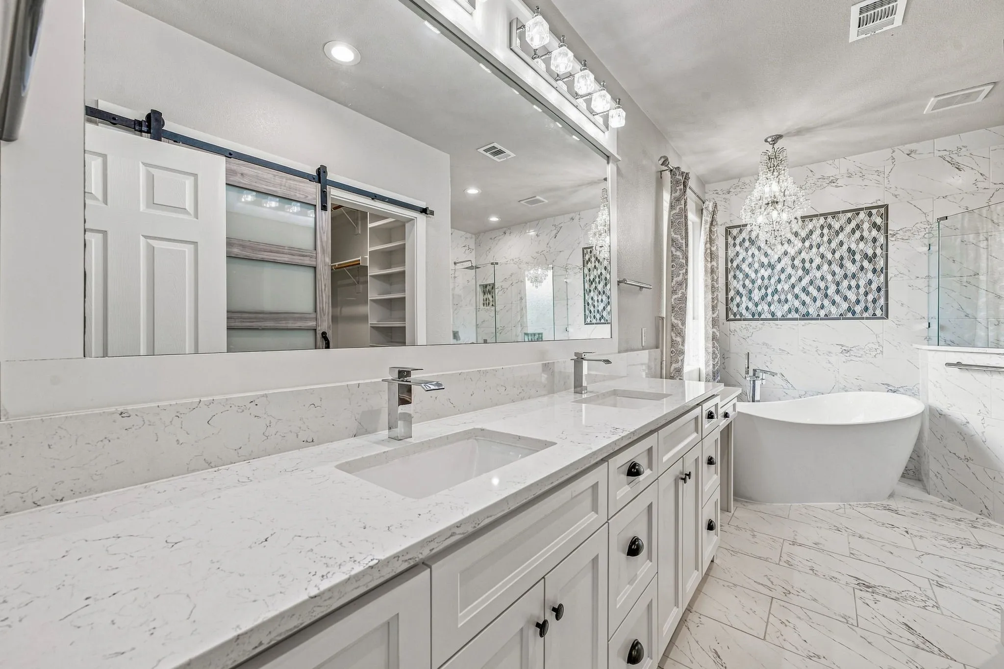Single Family Residence For Sale in Johnson County , 545 Mckittrick Court, Godley, Texas 76044, 4 Bedroom, 3 Bathroom, 2 Garage spaces, 2,849 Sqft, built in 2020, mls#21357381, Real Estate Agent in Godley, Homes For Sale in Johnson county, Homes For Sale in Godley, Realtor in Godley Texas, Real Estate Brokerage Independent Realty Texas, Luminita Cordes Realtor