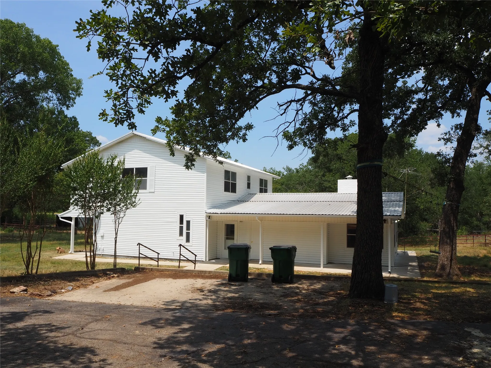 Single Family Residence For Rent in Denton County , 7118 FM 2931, Aubrey, Texas 76227, 4 Bedroom, 5 Bathroom, Garage spaces, 3,550 Sqft, built in 1996, mls#21357960, Real Estate Agent in Aubrey, Homes For Rent in Denton county, Homes For Rent in Aubrey, Realtor in Aubrey Texas, Real Estate Brokerage Independent Realty Texas, Luminita Cordes Realtor