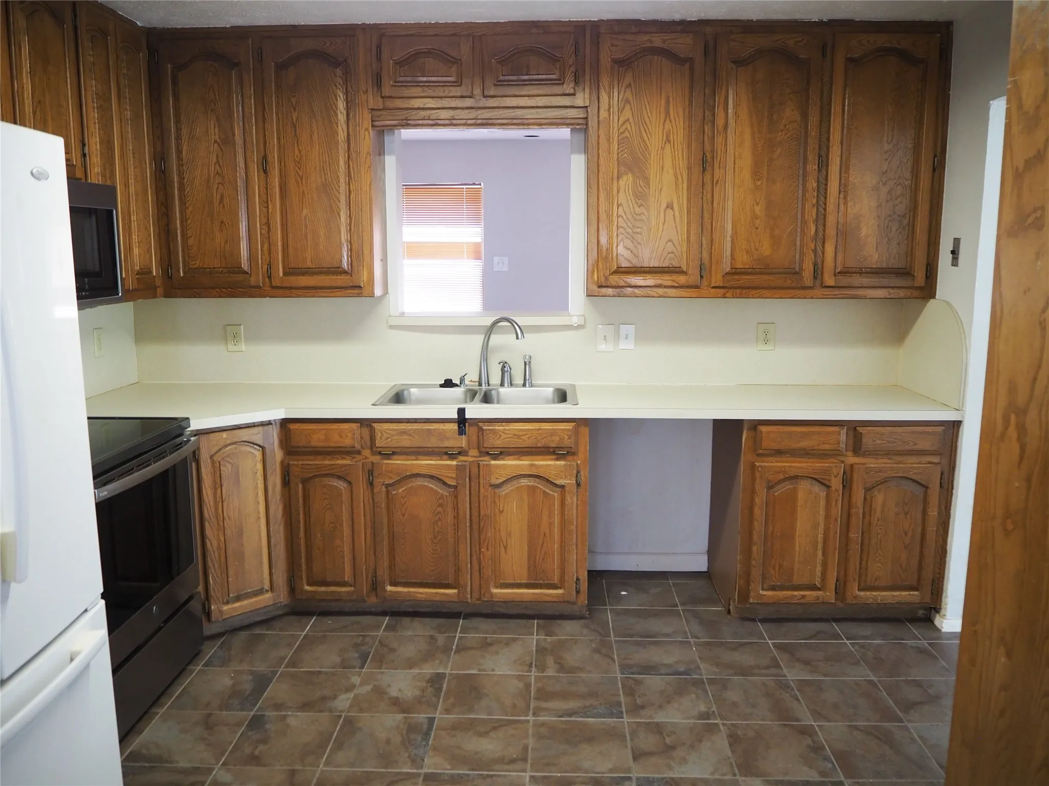 Single Family Residence For Rent in Denton County , 7118 FM 2931, Aubrey, Texas 76227, 4 Bedroom, 5 Bathroom, Garage spaces, 3,550 Sqft, built in 1996, mls#21357960, Real Estate Agent in Aubrey, Homes For Rent in Denton county, Homes For Rent in Aubrey, Realtor in Aubrey Texas, Real Estate Brokerage Independent Realty Texas, Luminita Cordes Realtor