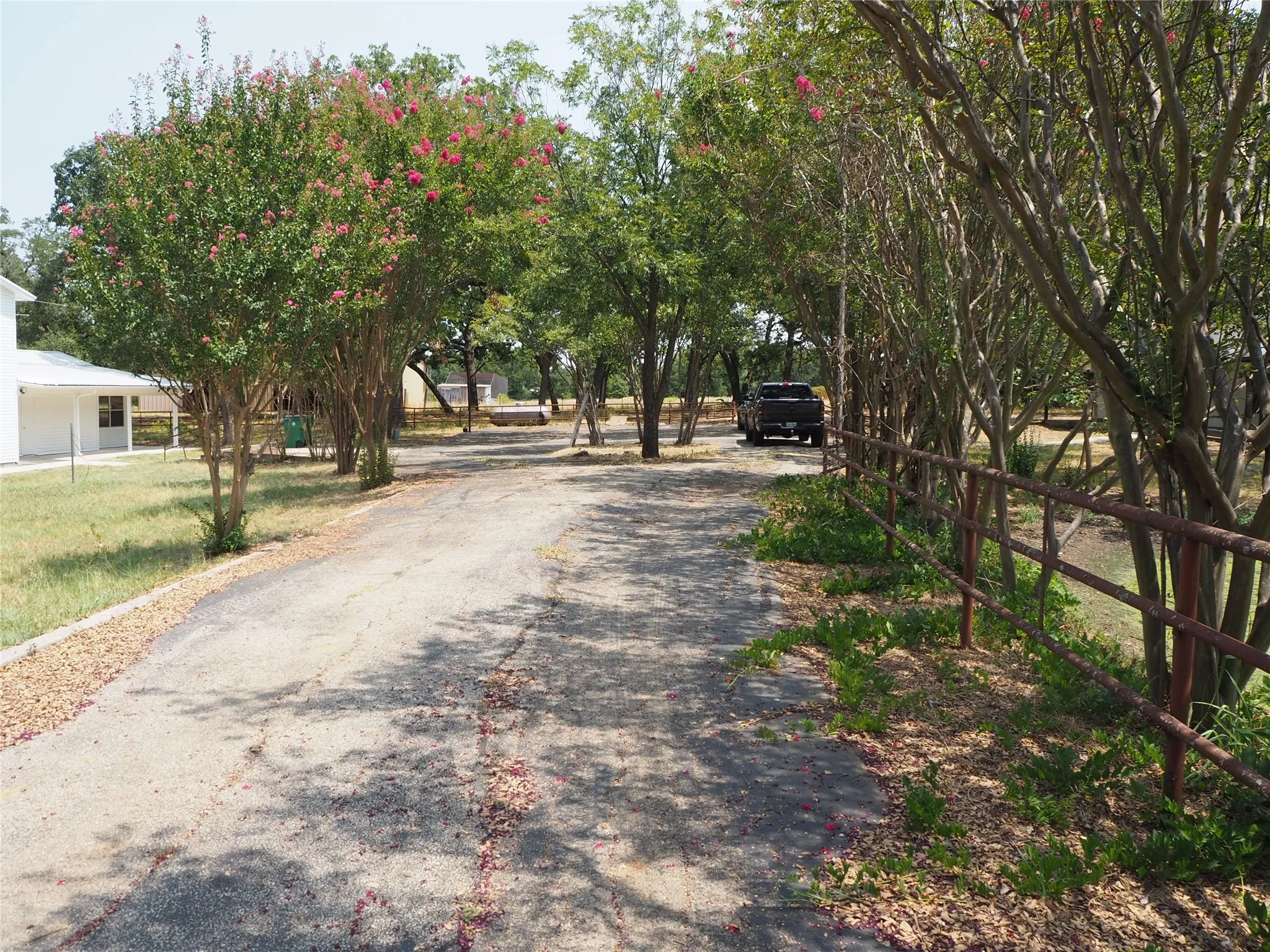 Single Family Residence For Rent in Denton County , 7118 FM 2931, Aubrey, Texas 76227, 4 Bedroom, 5 Bathroom, Garage spaces, 3,550 Sqft, built in 1996, mls#21357960, Real Estate Agent in Aubrey, Homes For Rent in Denton county, Homes For Rent in Aubrey, Realtor in Aubrey Texas, Real Estate Brokerage Independent Realty Texas, Luminita Cordes Realtor