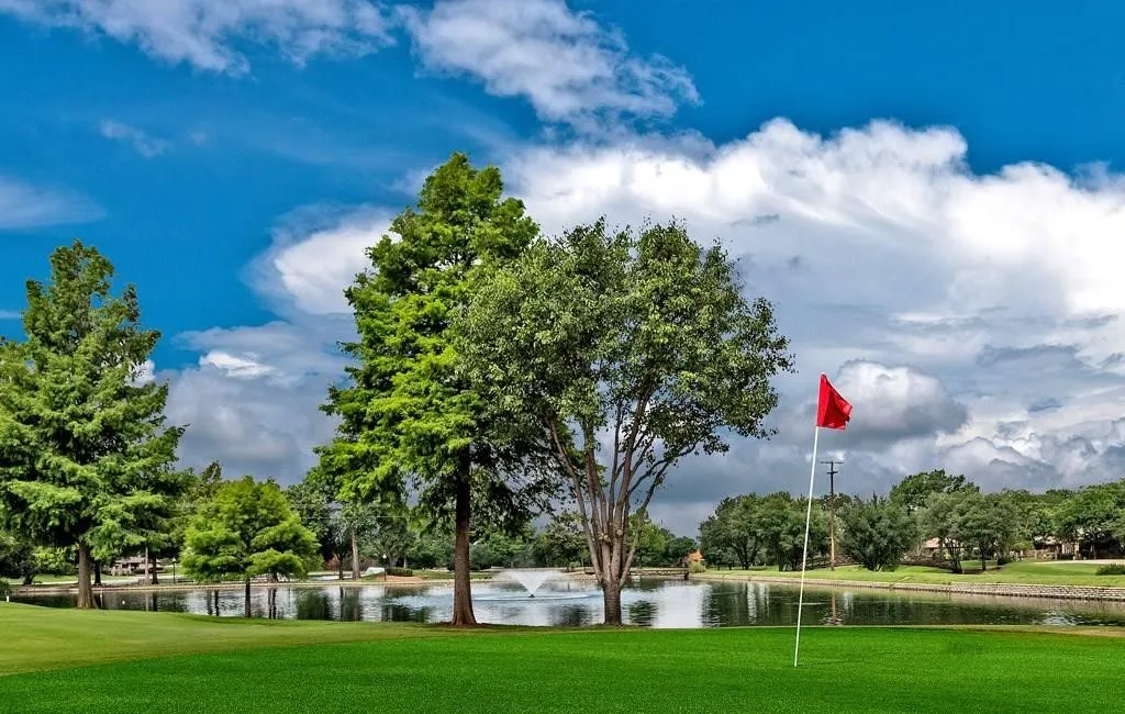 View of Golf and Lake.
