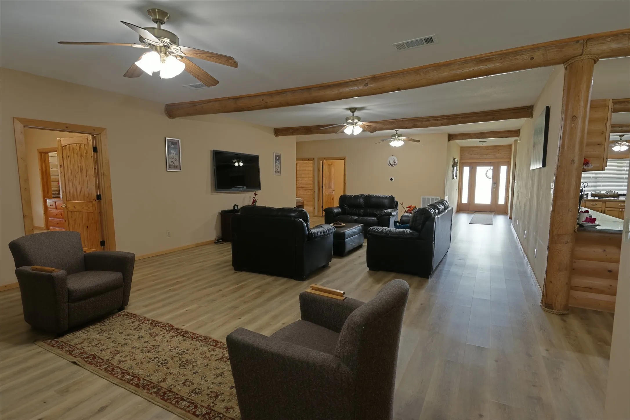 Single Family Residence For Rent in Denton County , 13201 Prairie Sky Lane, Krum, Texas 76249, 4 Bedroom, 4 Bathroom, 3 Garage spaces, 5,810 Sqft, built in 2008, Price $4,500, mls#21357982, Real Estate Agent in Krum, Homes For Rent in Denton county, Homes For Rent in Krum, Realtor in Krum Texas, Real Estate Brokerage Independent Realty Texas, Luminita Cordes Realtor