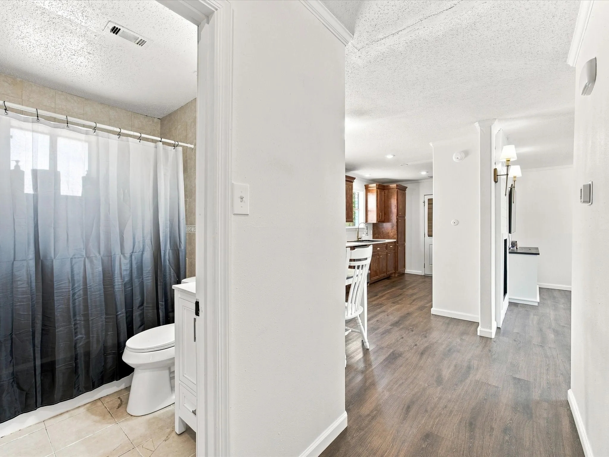 Single Family Residence For Sale in Jack County , 321 E Pine Street, Jacksboro, Texas 76458, 3 Bedroom, 1 Bathroom, 1 Garage spaces, 1,248 Sqft, built in 1978, Price $152,000, mls#21355403, Real Estate Agent in Jacksboro, Homes For Sale in Jack county, Homes For Sale in Jacksboro, Realtor in Jacksboro Texas, Real Estate Brokerage Independent Realty Texas, Luminita Cordes Realtor