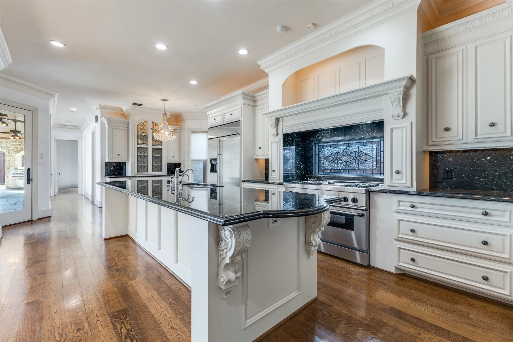 Single Family Residence For Sale in Dallas County , 6416 Dykes Way, Dallas, Texas 75230, 4 Bedroom, 6 Bathroom, 3 Garage spaces, 5,354 Sqft, built in 2001, Price $2,299,000, mls#21357735, Real Estate Agent in Dallas, Homes For Sale in Dallas county, Homes For Sale in Dallas, Realtor in Dallas Texas, Real Estate Brokerage Independent Realty Texas, Luminita Cordes Realtor