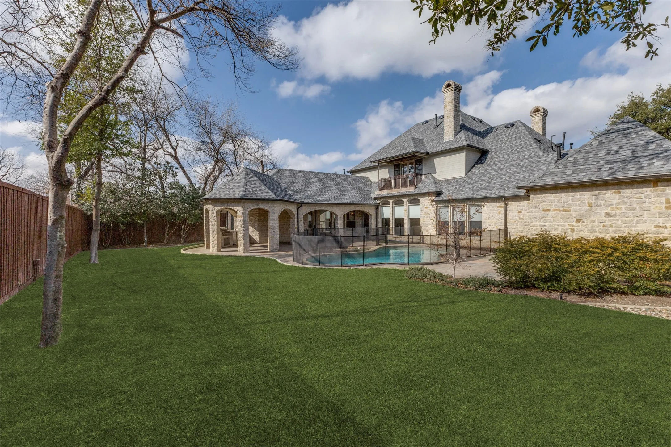 Single Family Residence For Sale in Dallas County , 6416 Dykes Way, Dallas, Texas 75230, 4 Bedroom, 6 Bathroom, 3 Garage spaces, 5,354 Sqft, built in 2001, Price $2,299,000, mls#21357735, Real Estate Agent in Dallas, Homes For Sale in Dallas county, Homes For Sale in Dallas, Realtor in Dallas Texas, Real Estate Brokerage Independent Realty Texas, Luminita Cordes Realtor