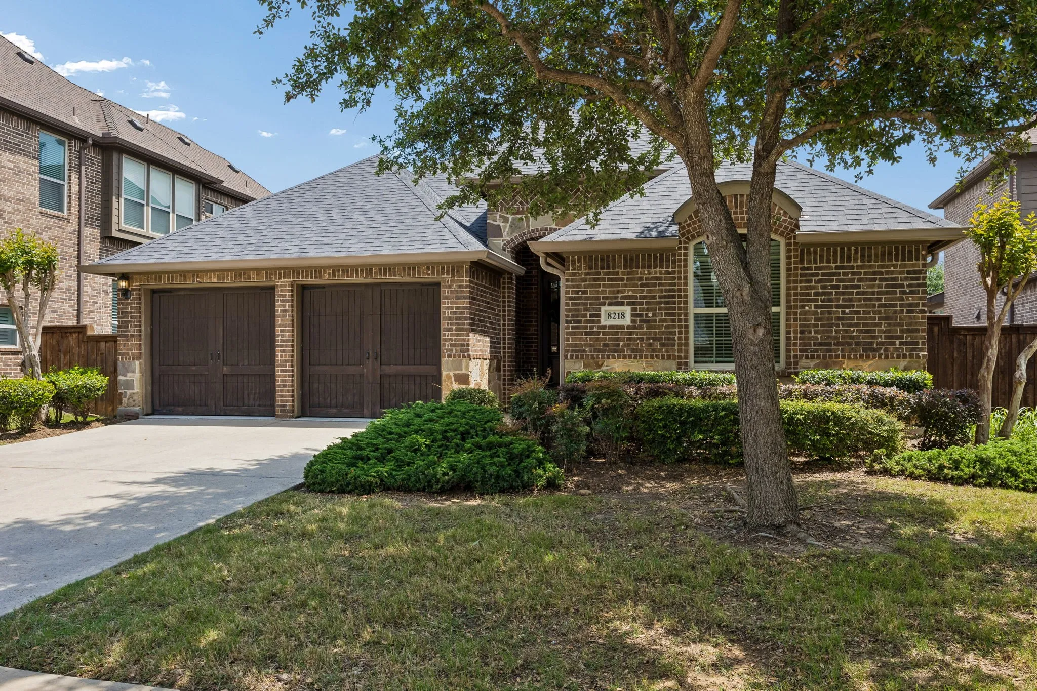 Single Family Residence For Sale in Denton County , 8218 Haltered Horse Lane, Frisco, Texas 75036, 4 Bedroom, 3 Bathroom, 2 Garage spaces, 2,643 Sqft, built in 2014, mls#21357962, Real Estate Agent in Frisco, Homes For Sale in Denton county, Homes For Sale in Frisco, Realtor in Frisco Texas, Real Estate Brokerage Independent Realty Texas, Luminita Cordes Realtor