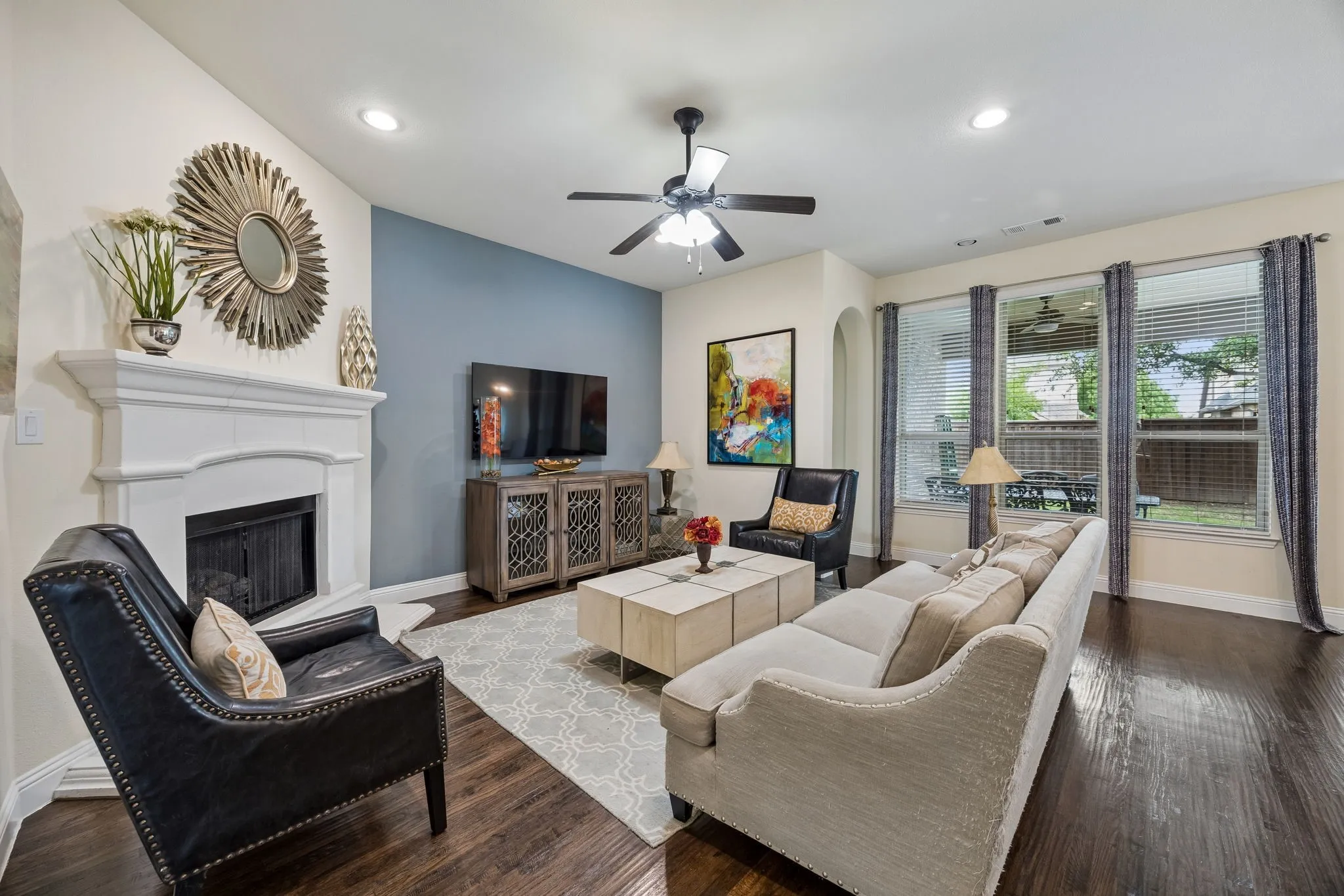 Single Family Residence For Sale in Denton County , 8218 Haltered Horse Lane, Frisco, Texas 75036, 4 Bedroom, 3 Bathroom, 2 Garage spaces, 2,643 Sqft, built in 2014, mls#21357962, Real Estate Agent in Frisco, Homes For Sale in Denton county, Homes For Sale in Frisco, Realtor in Frisco Texas, Real Estate Brokerage Independent Realty Texas, Luminita Cordes Realtor