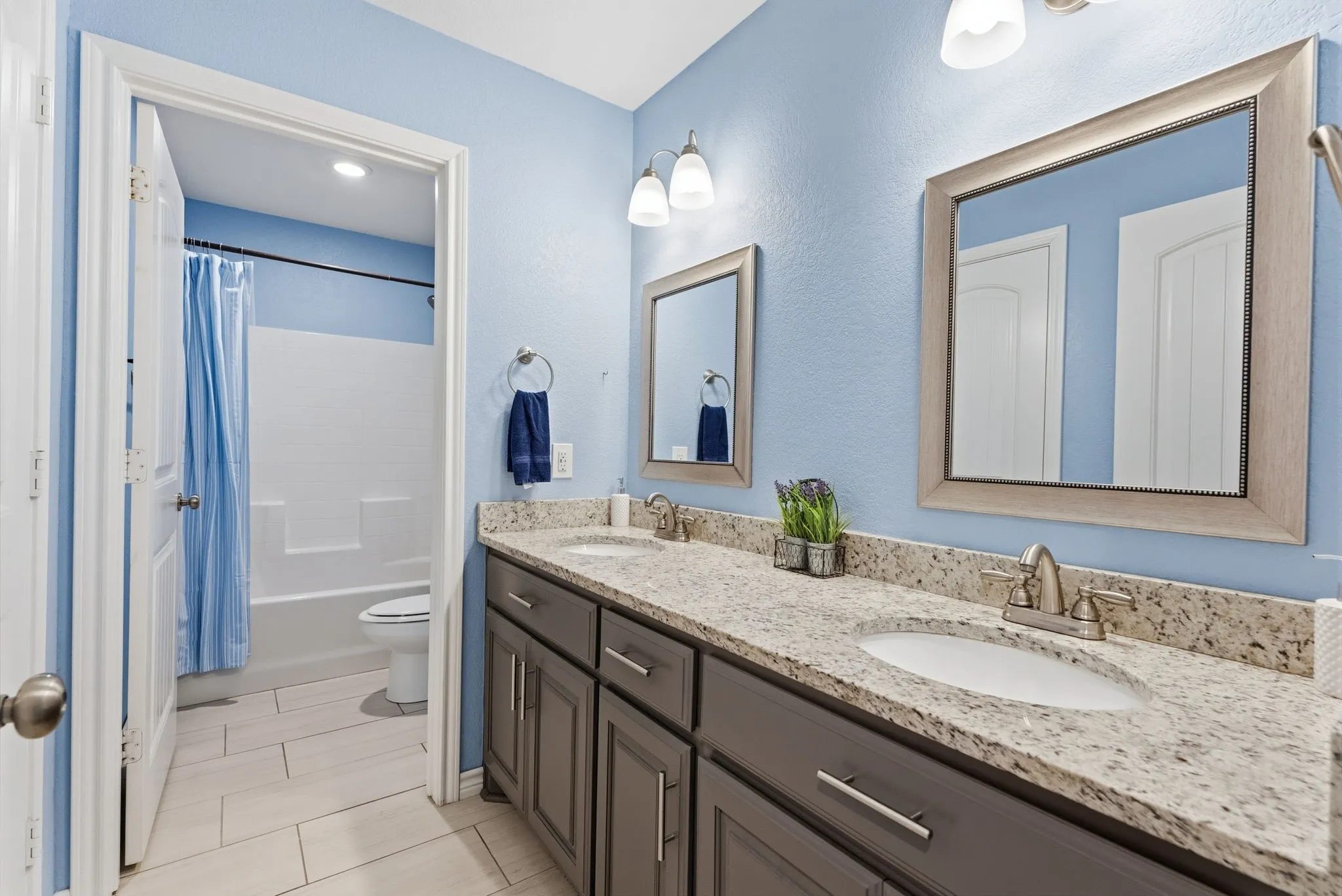 Single Family Residence For Sale in Henderson County , 8520 County Road 3614, Murchison, Texas 75778, 4 Bedroom, 2 Bathroom, 2 Garage spaces, 2,164 Sqft, built in 2021, Price $479,900, mls#21358012, Real Estate Agent in Murchison, Homes For Sale in Henderson county, Homes For Sale in Murchison, Realtor in Murchison Texas, Real Estate Brokerage Independent Realty Texas, Luminita Cordes Realtor