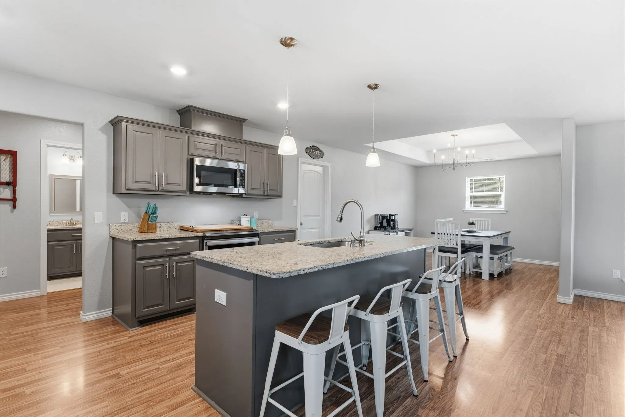 Single Family Residence For Sale in Henderson County , 8520 County Road 3614, Murchison, Texas 75778, 4 Bedroom, 2 Bathroom, 2 Garage spaces, 2,164 Sqft, built in 2021, Price $479,900, mls#21358012, Real Estate Agent in Murchison, Homes For Sale in Henderson county, Homes For Sale in Murchison, Realtor in Murchison Texas, Real Estate Brokerage Independent Realty Texas, Luminita Cordes Realtor